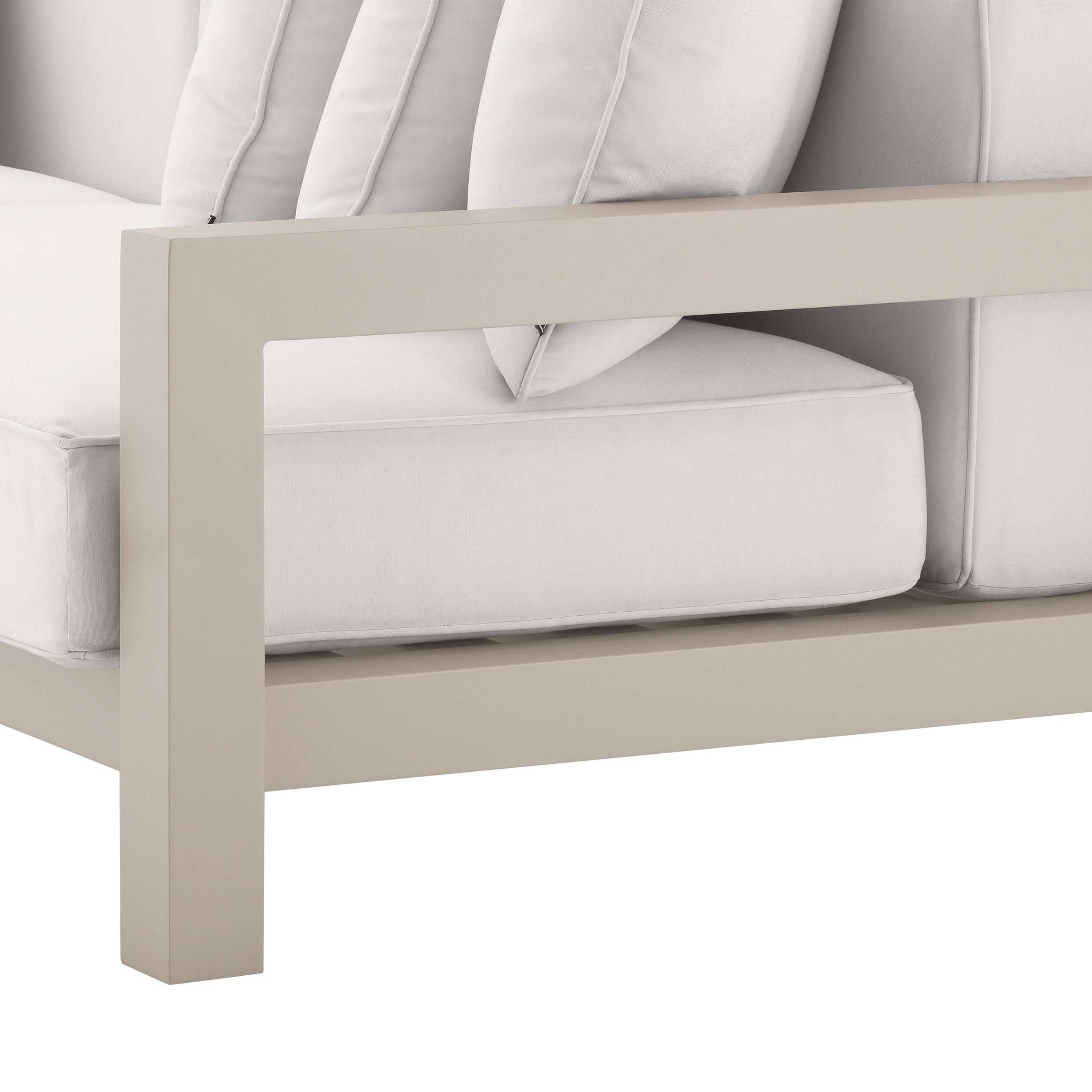 Eichholtz Outdoor Sofa Cap-Antibes – Sandfarben | Bezug aus Acryl Outdoor Sofa 3-Sitzer Eichholtz