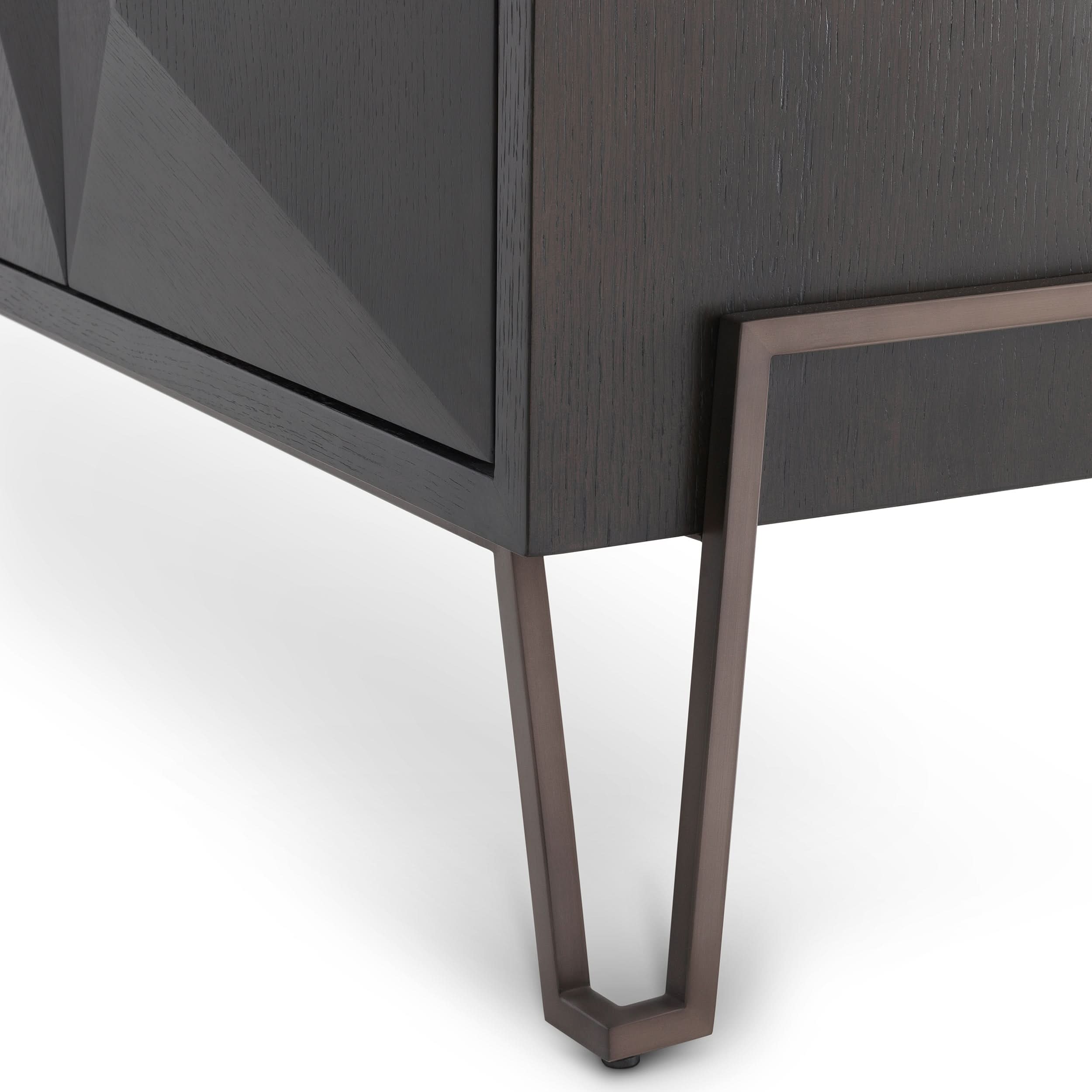 Eichholtz Kommode Highland – Eichenfurnier Anthrazitgrau | Bronze-Finish Sideboard Eichholtz