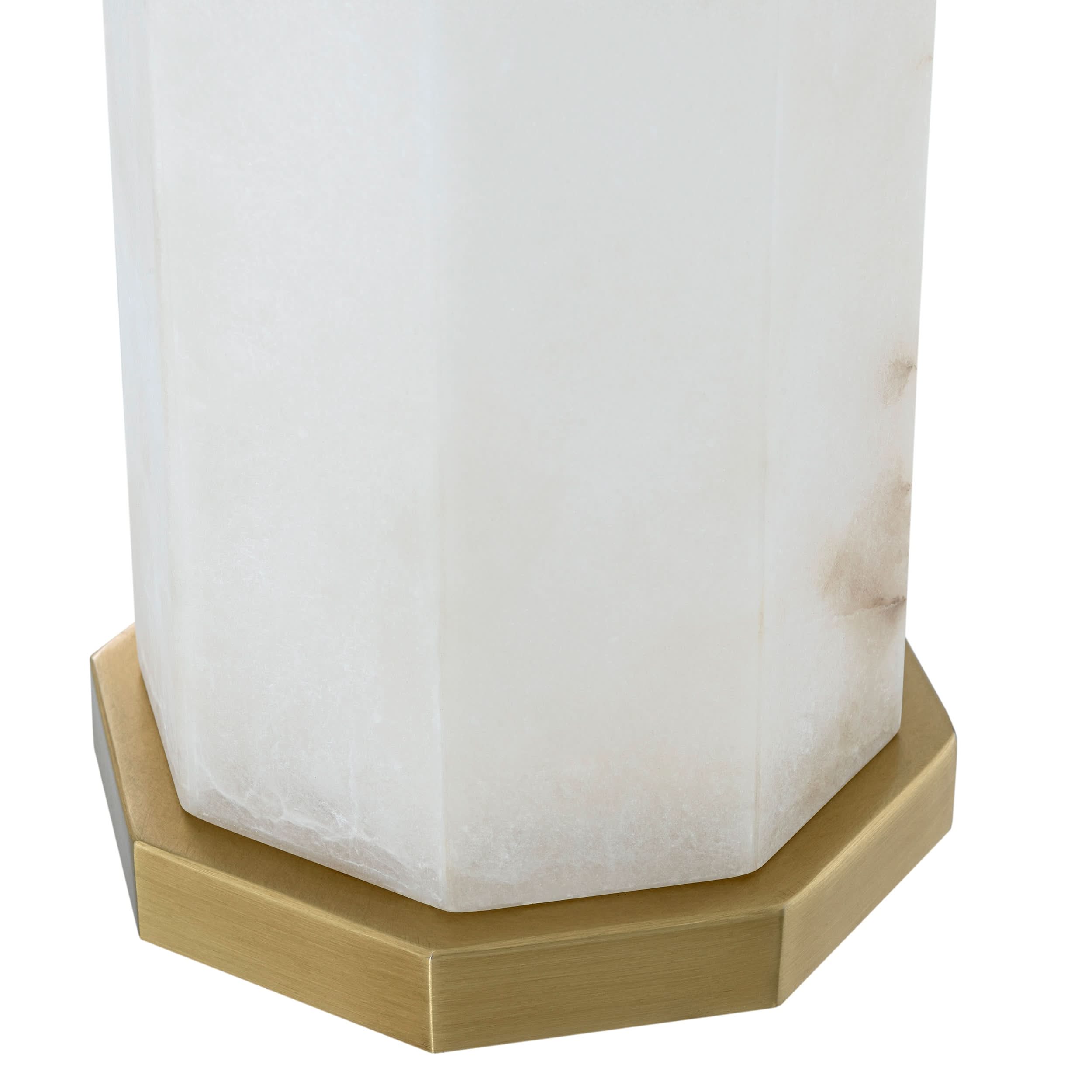 Eichholtz Tischlampe Newman – Alabaster | Antik-Messing-Finish | Leinenschirm Tischlampe Eichholtz