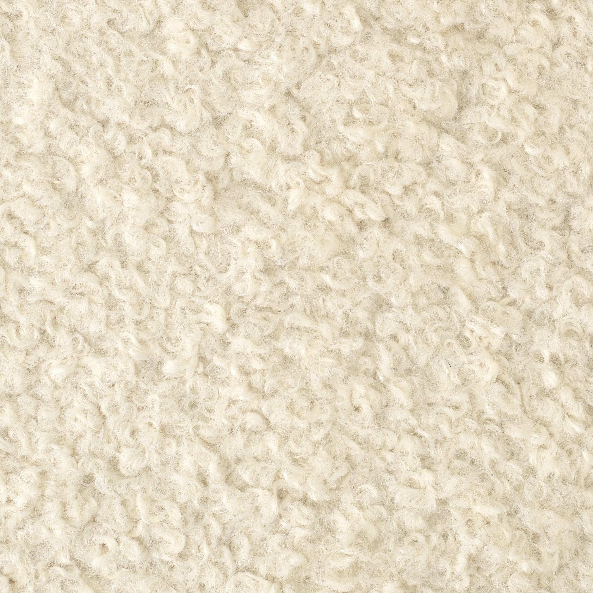 Eichholtz Sessel Thompson – Faux Shearling | Gebürstetes Messing | Skulpturale Form Polstersessel Eichholtz