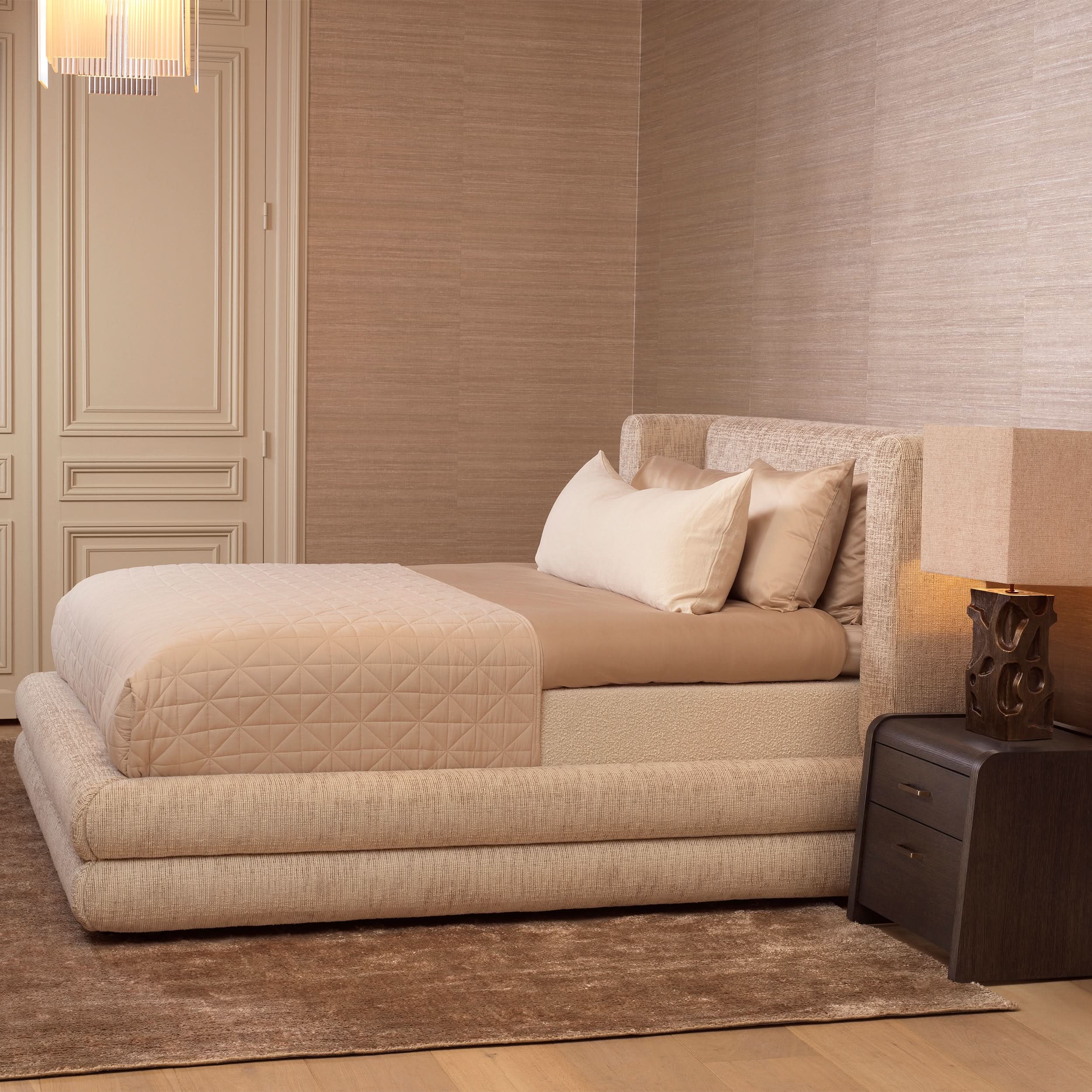 Eichholtz Bettgestell Francisco – Creststone Beige Bettgestell Eichholtz