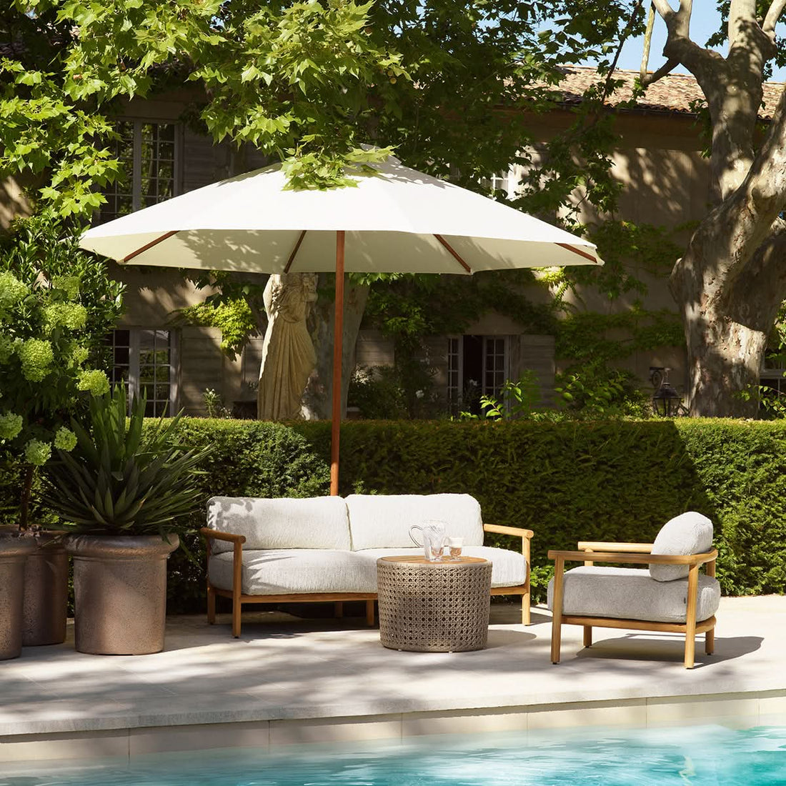 Eichholtz Outdoor Sessel Ombria – Natural Teak | Arden Natural Outdoor Sessel Eichholtz