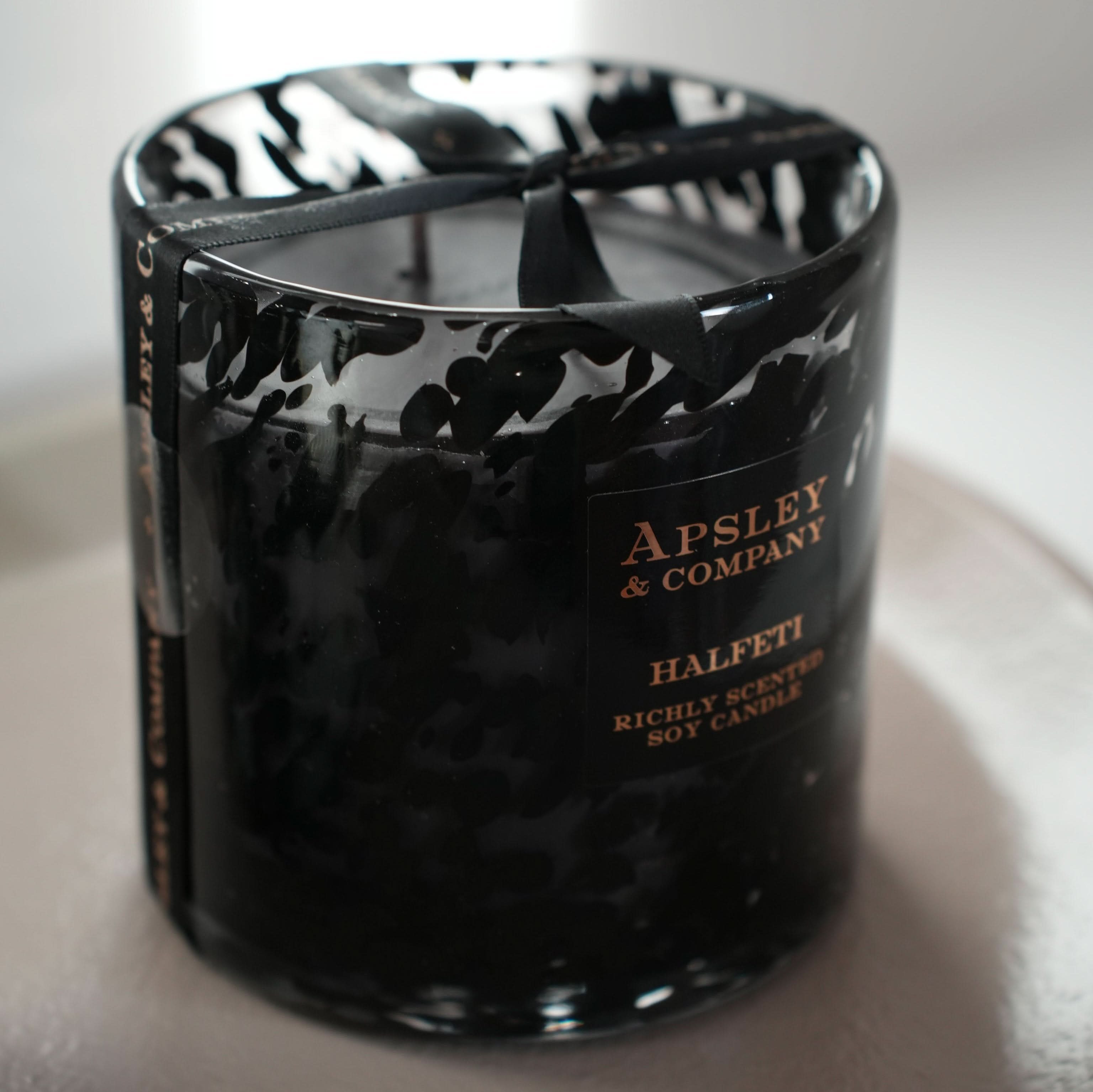 Apsley & Company Duftkerze Halfeti 400 Gramm Duftkerze Apsley & Company