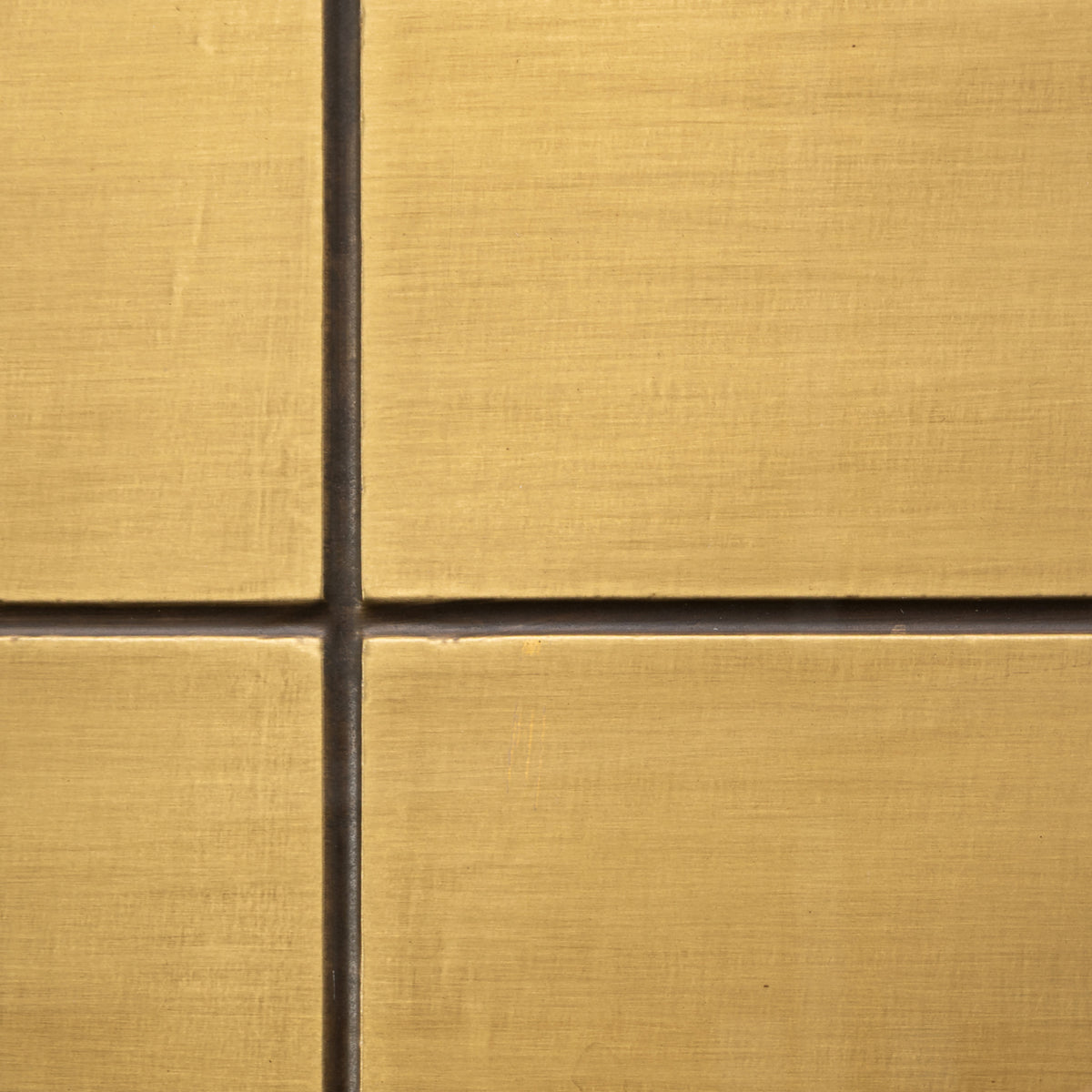 Richmond Interiors Couchtisch Collada brushed gold incl. glass top Richmond Interiors