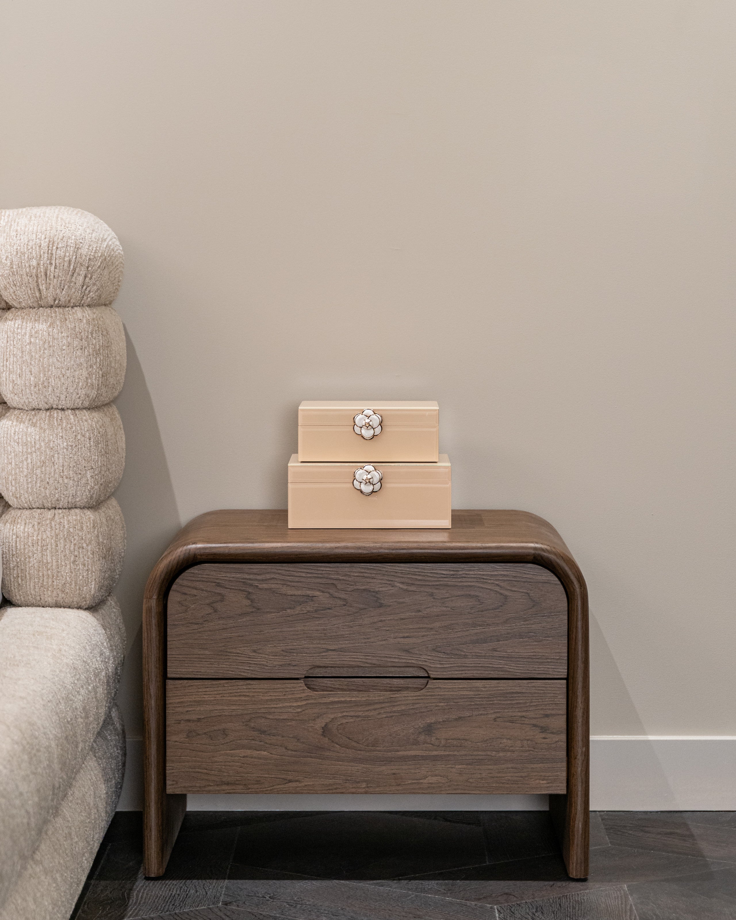 Richmond Interiors Nachttisch Bedford brown 2-drawers