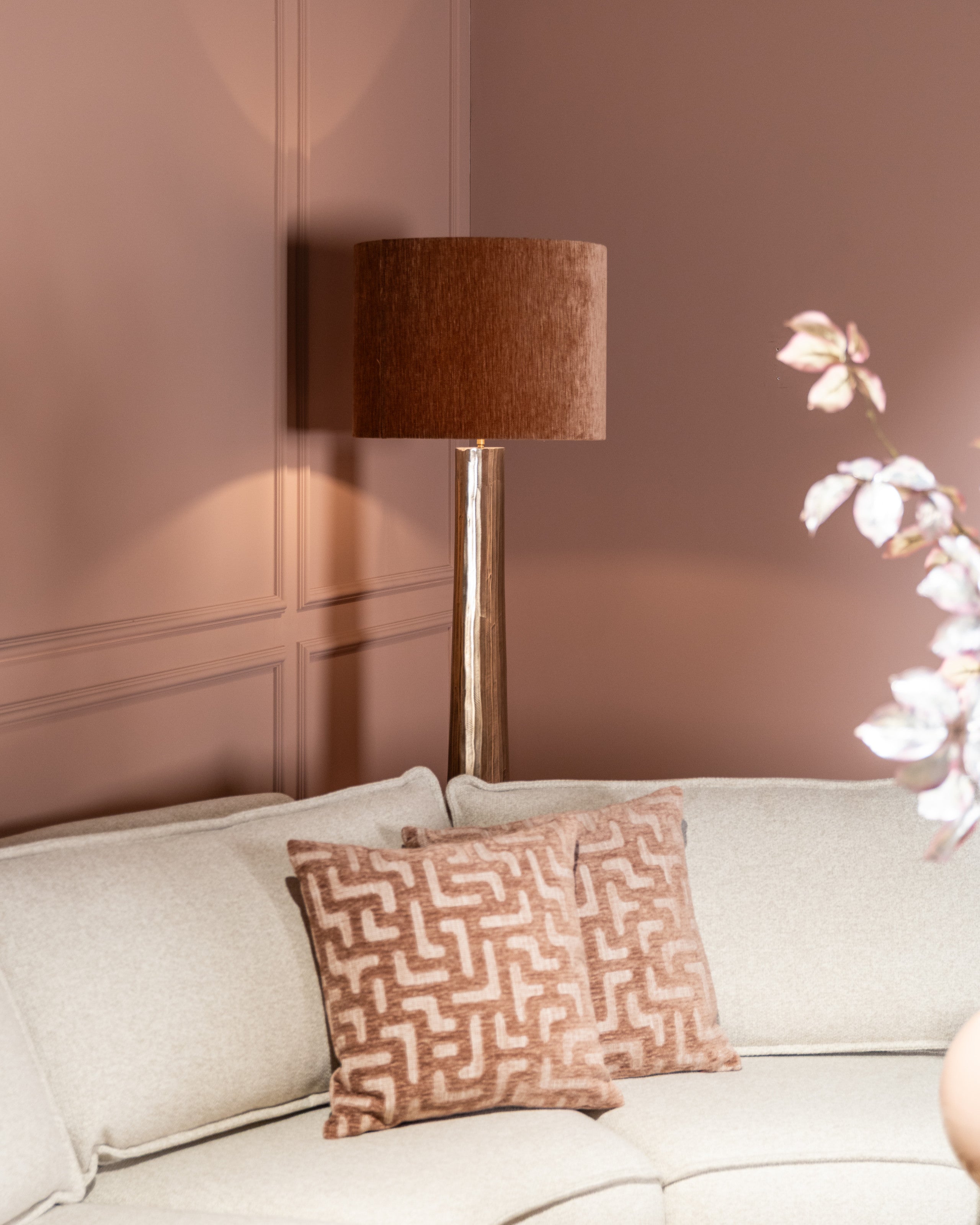 Richmond Interiors Stehlampe Velune brass antique Stehlampe Richmond Interiors