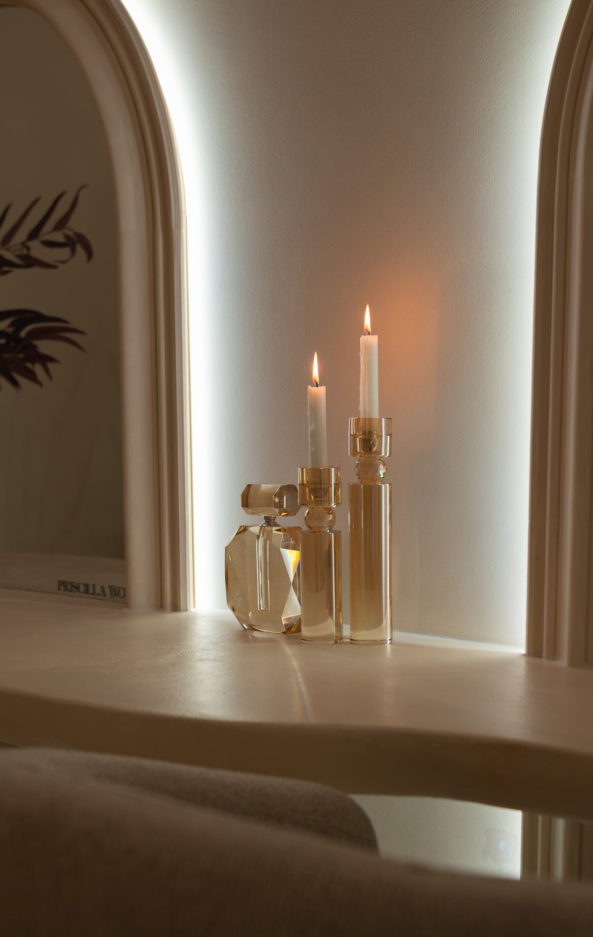 Richmond Interiors Dekoratives Objekt Khloe Champagne perfume bottle Richmond Interiors