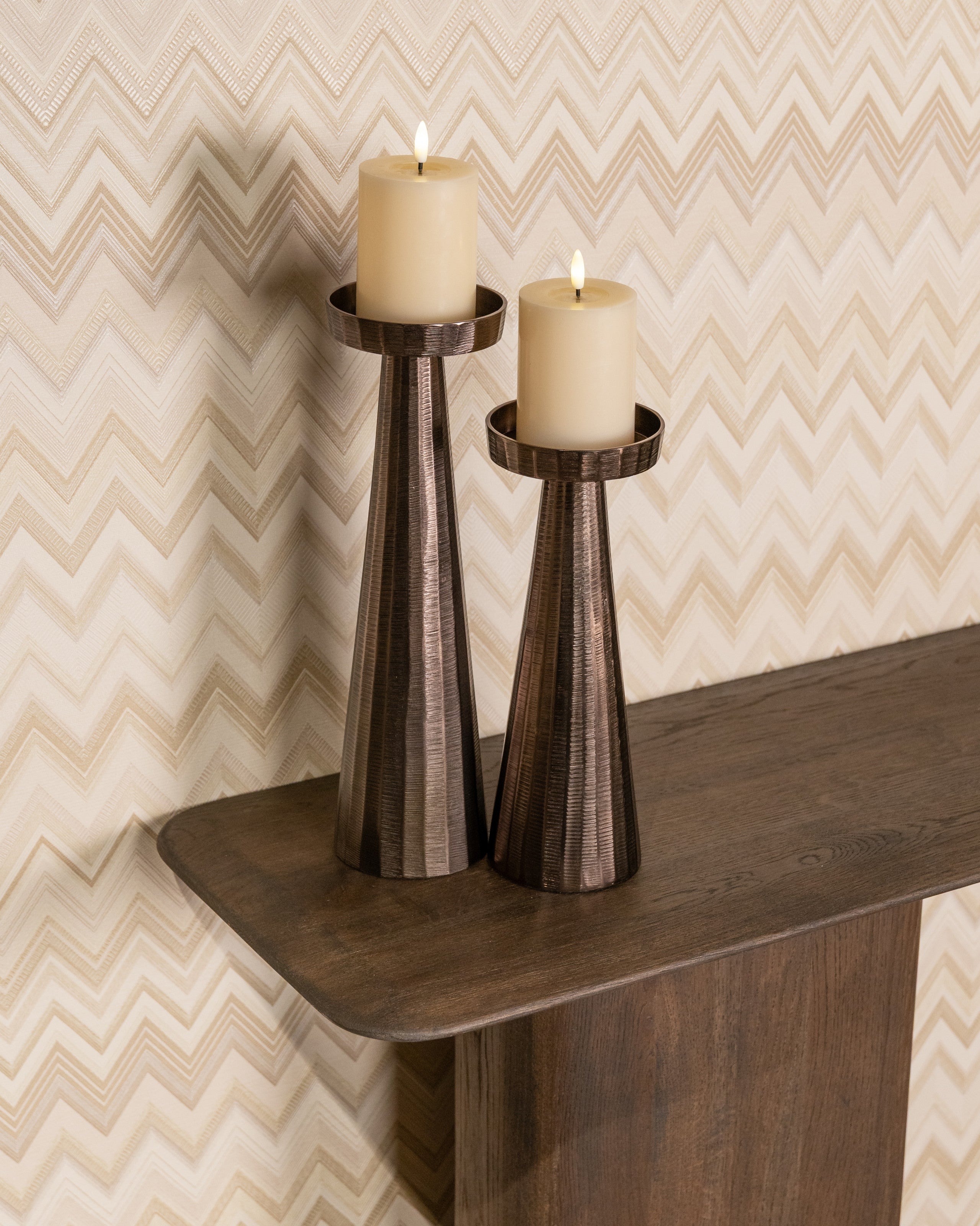 Richmond Interiors Konsole Castello Smoked charchoal Konsole Richmond Interiors