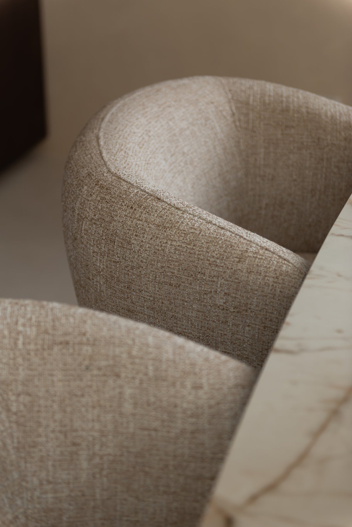 Richmond Interiors Esszimmerstuhl Dinan cream tweed fire retardant - swivel Richmond Interiors
