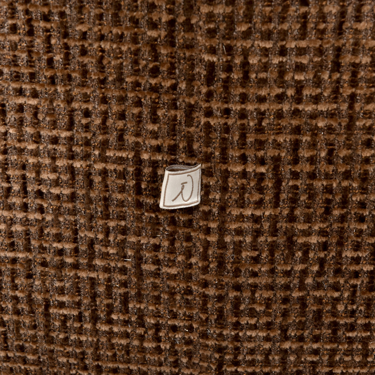 Richmond Interiors Lounge Stuhl Marina brown blockweave swivel fire retardant