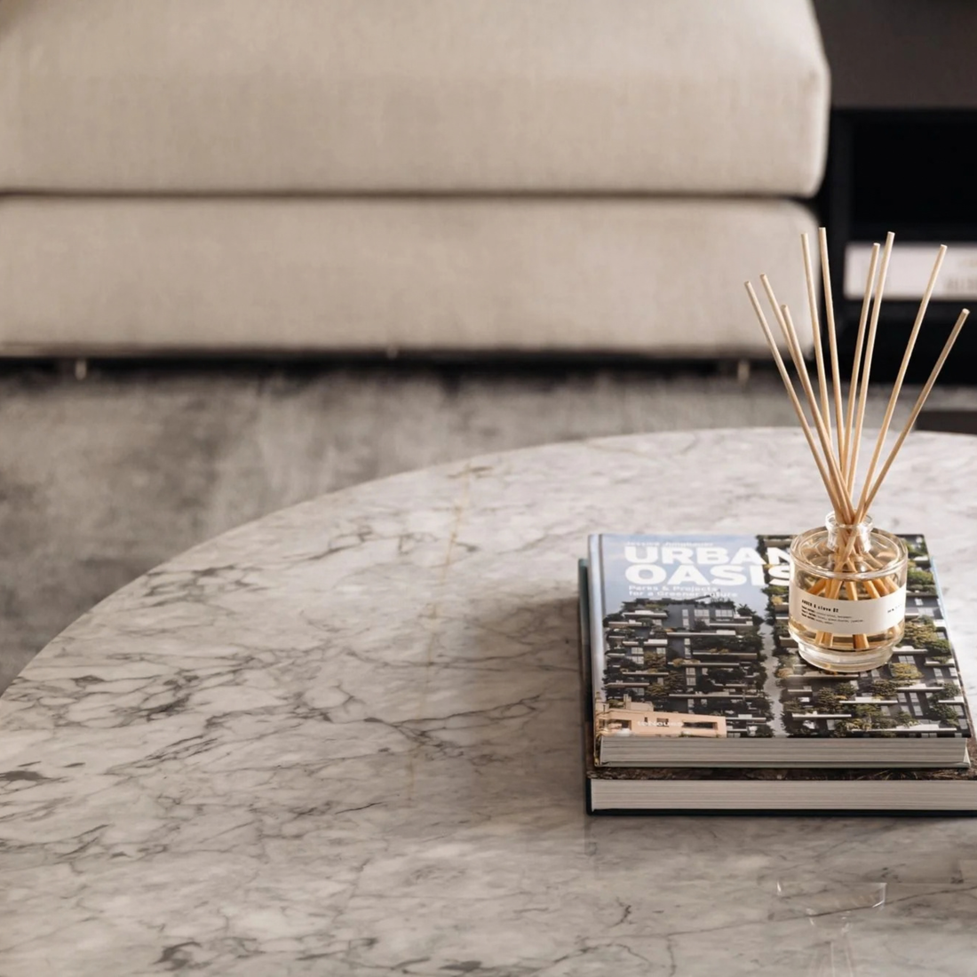 The Grand Collection BRIO Couchtisch – White Marble Couchtisch rund The Grand Collection