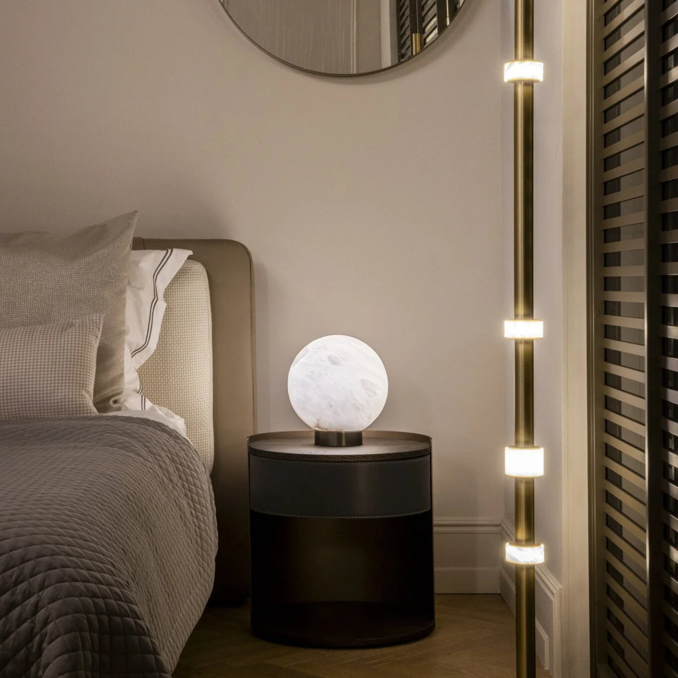 The Grand ROMEO Nachttisch Nachttisch The Grand Collection