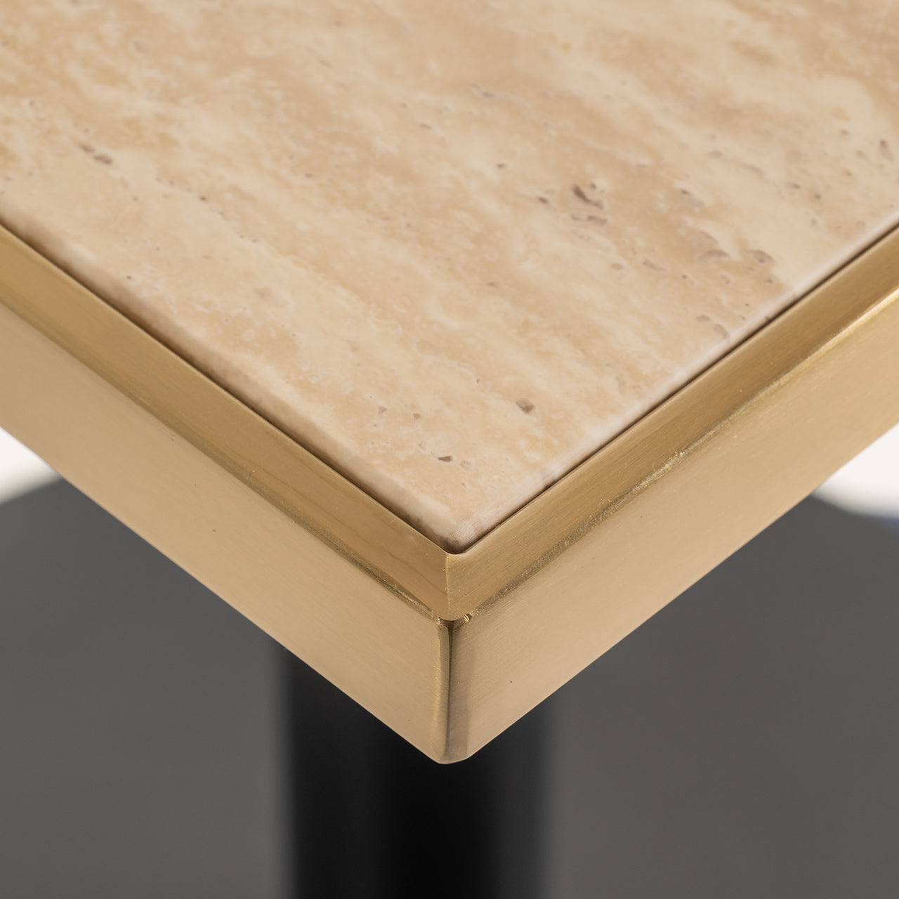 Richmond Interiors Bistrotisch Brazza 70x70 (Beige) Bistrotisch Richmond Interiors