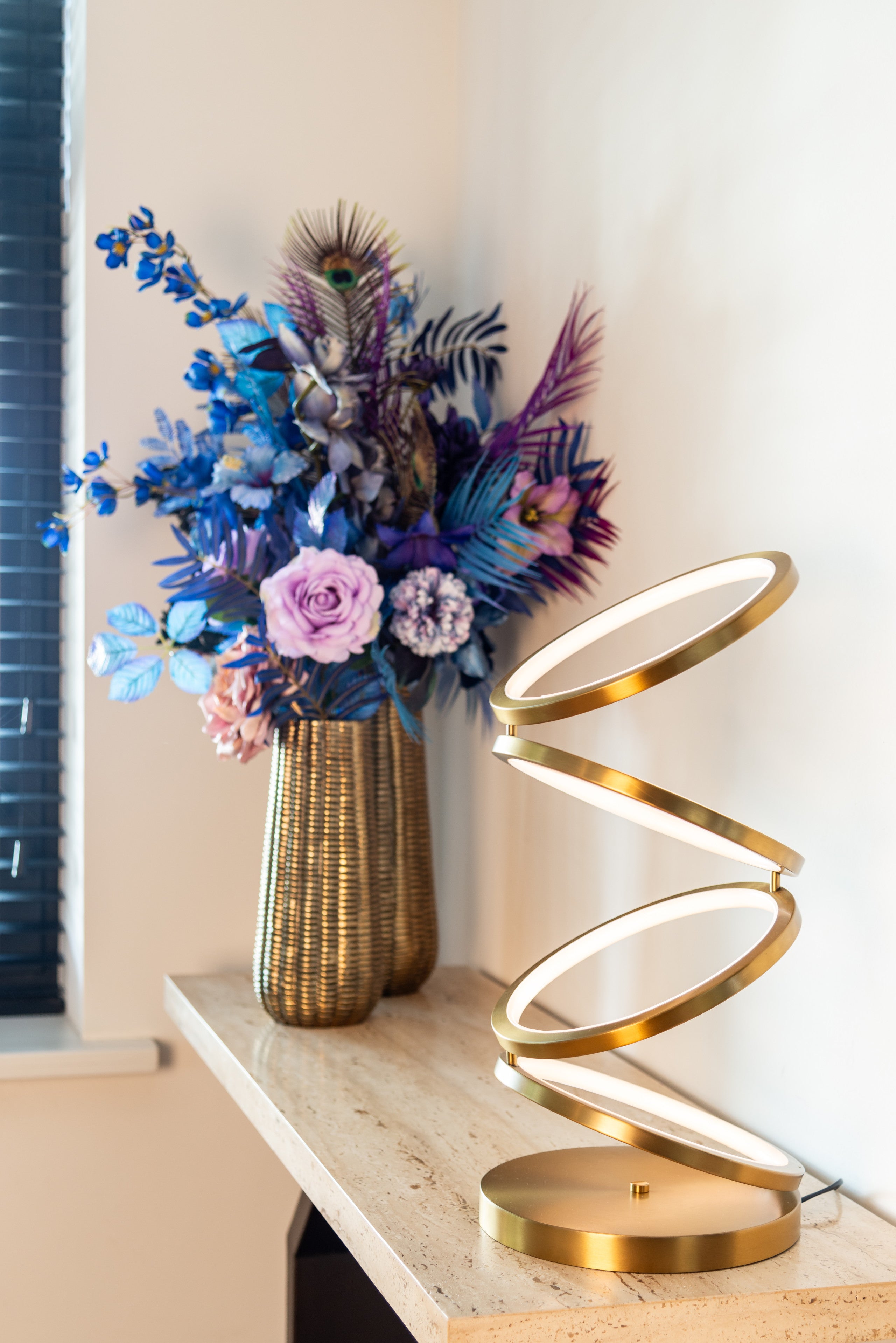Richmond Interiors Tischlampe Jaimin brushed gold Tischlampe Richmond Interiors
