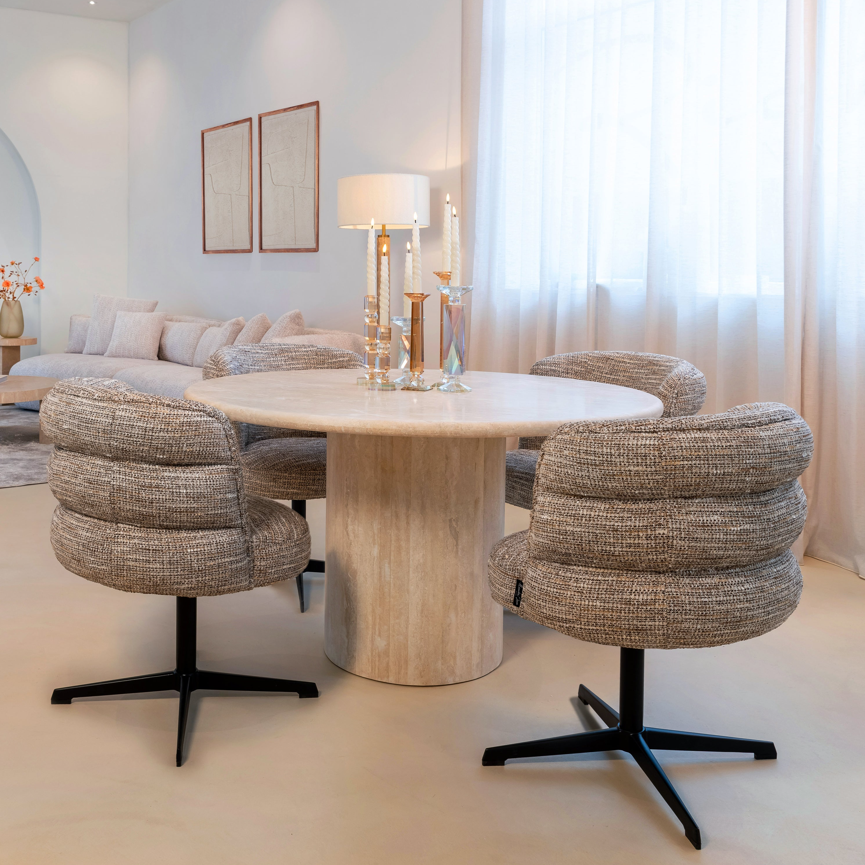 Richmond Interiors Esstisch rund Renaissance beige Travertin