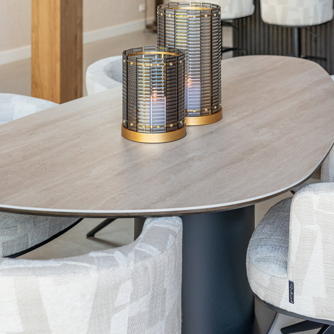 Richmond Interiors Esstisch Ritz pebble 220 (Beige) Esstisch oval Richmond Interiors