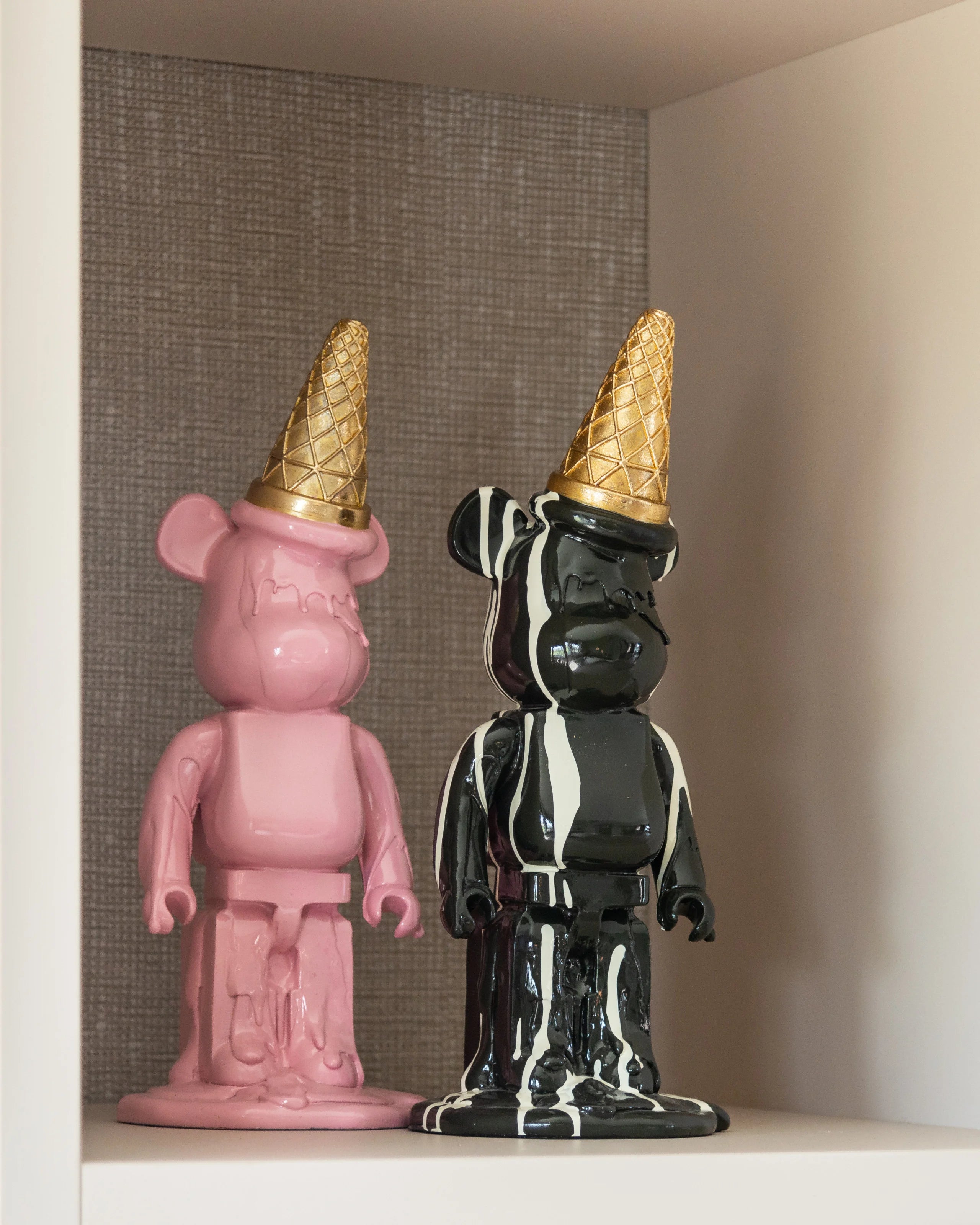 Richmond Interiors Dekoratives Objekt Icebear black Dekoratives Objekt Richmond Interiors