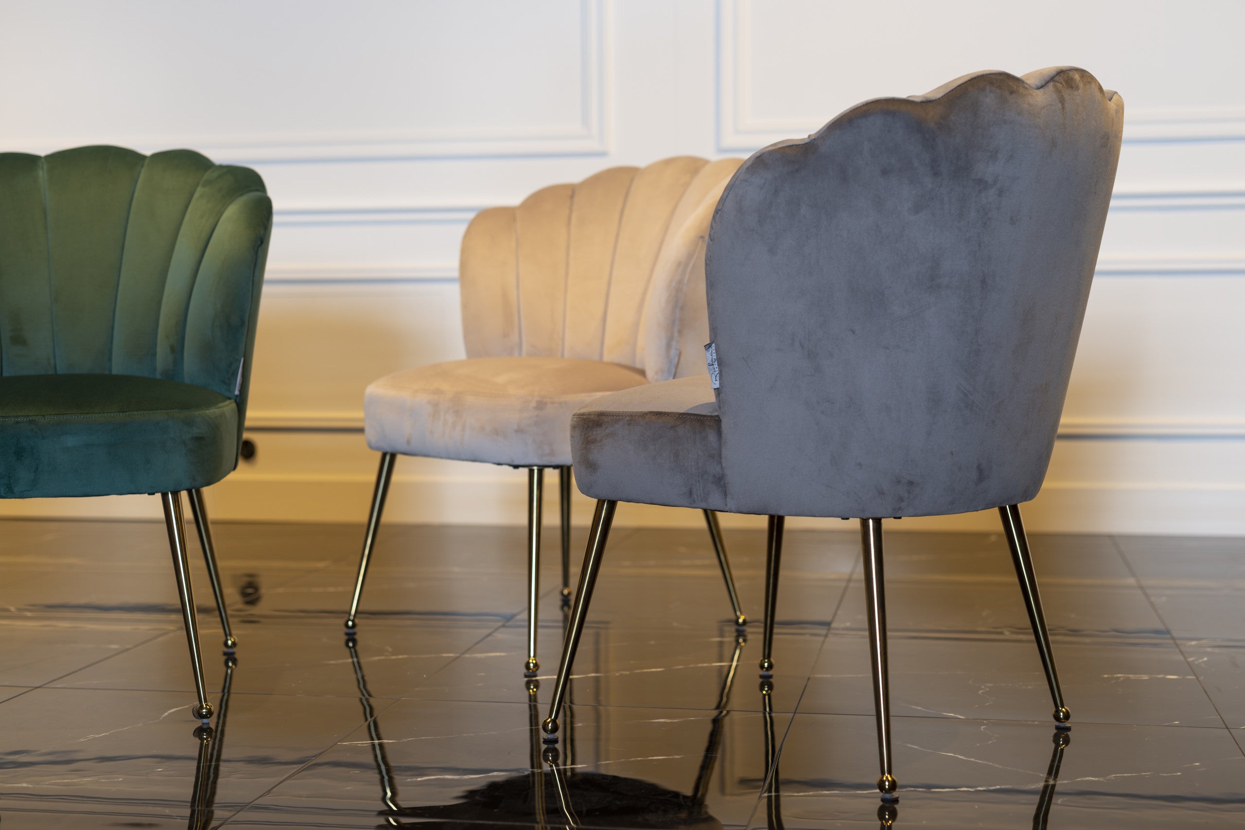 Richmond Interiors Esszimmerstuhl Pippa khaki velvet Esszimmerstuhl Richmond Interiors