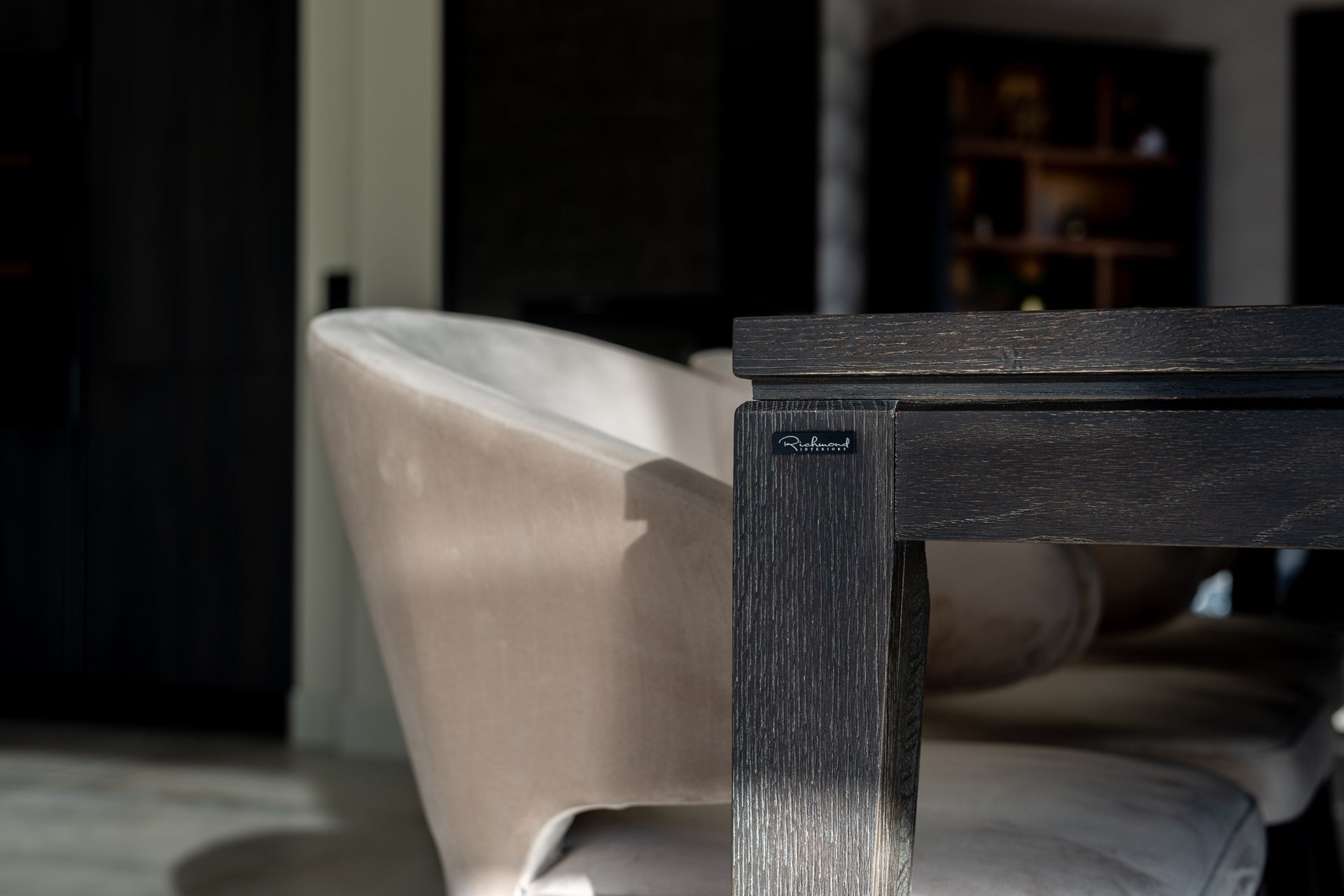 Richmond Interiors - Barhocker Indigo-Khaki-Samt Barhocker Richmond Interiors