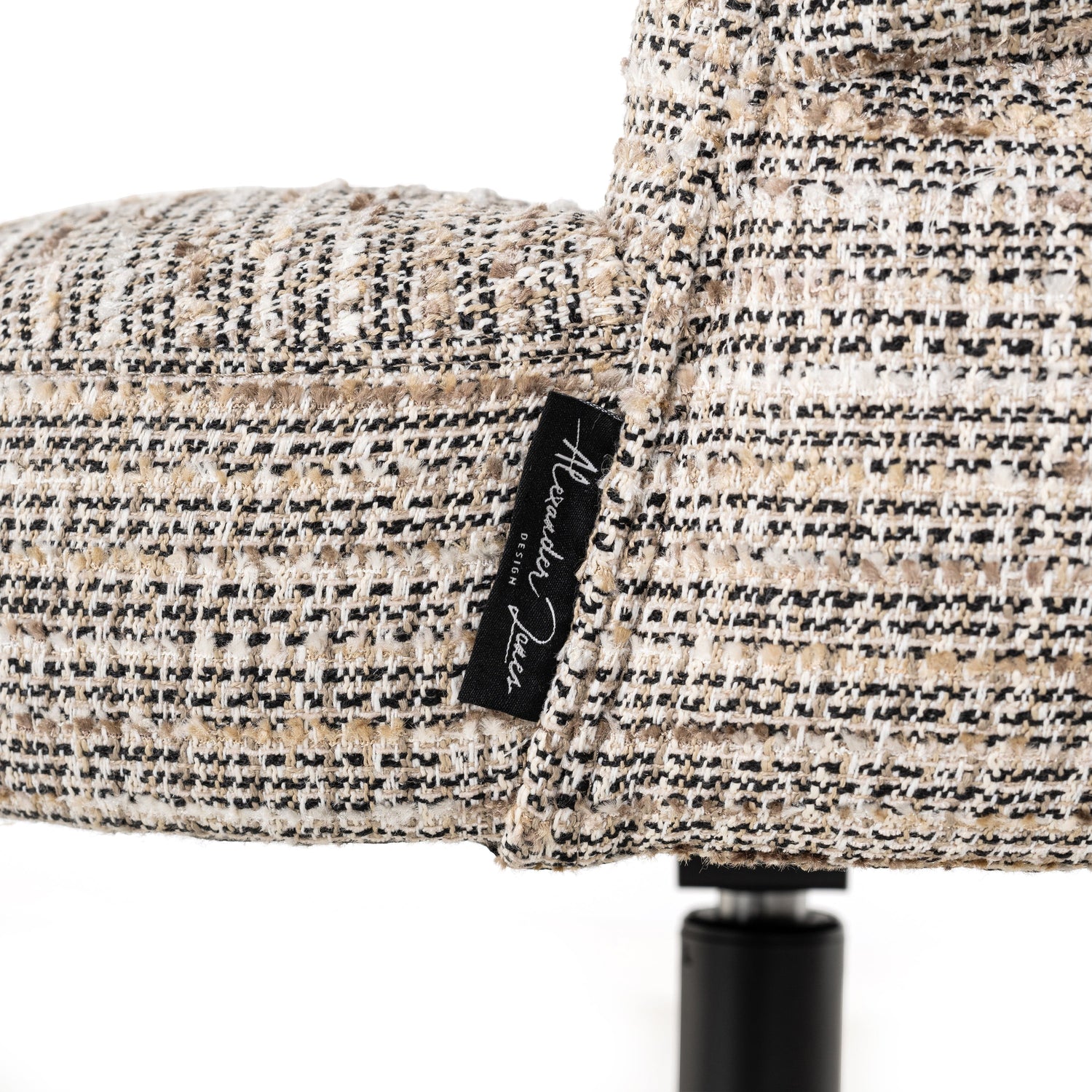 Alexander Jones Chadwick-Drehstuhl beige coco Esszimmerstuhl Alexander Jones