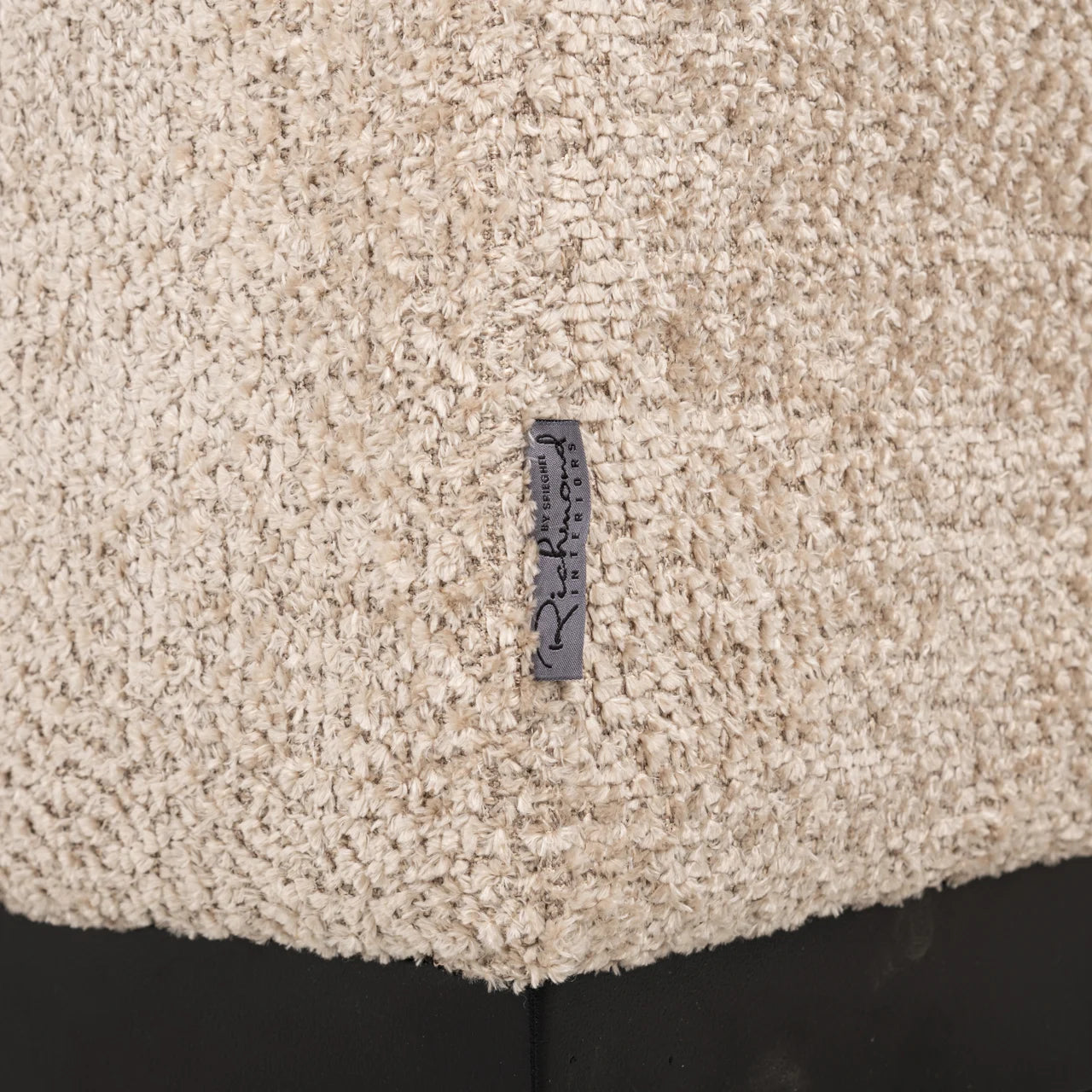 Richmond Interiors Sitzbank Delia customized fire retardant Sitzbank Richmond Interiors