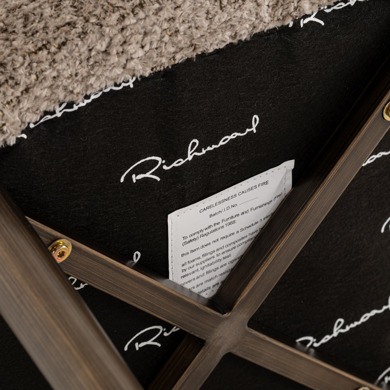 Richmond Interiors Thekenstuhl Delphine lovely nature fire retardant