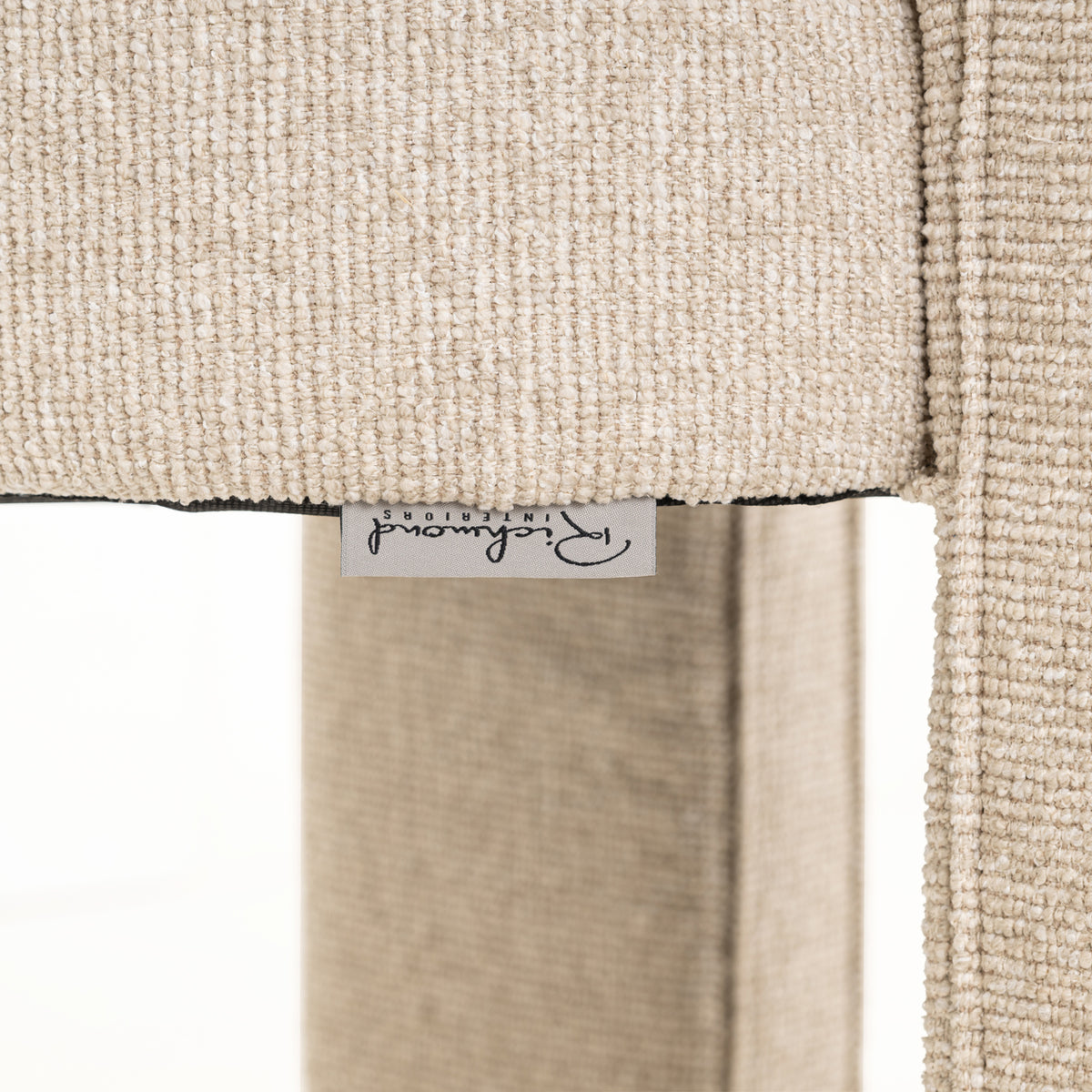 Richmond Interiors Esszimmerstuhl Belle biscotti fire retardant Richmond Interiors