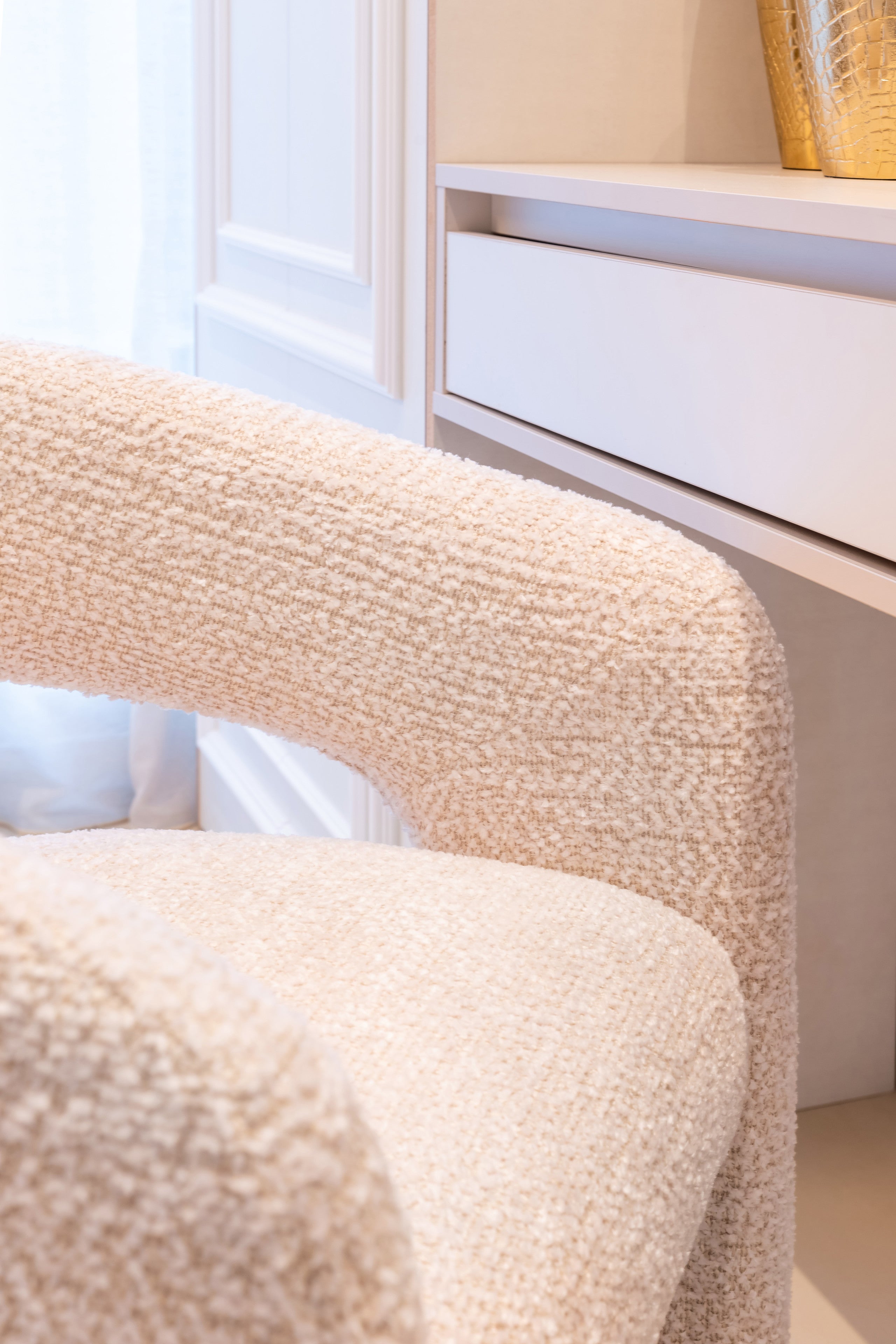 Richmond Interiors Esszimmerstuhl Belle lovely cream fire retardant Esszimmerstuhl Richmond Interiors