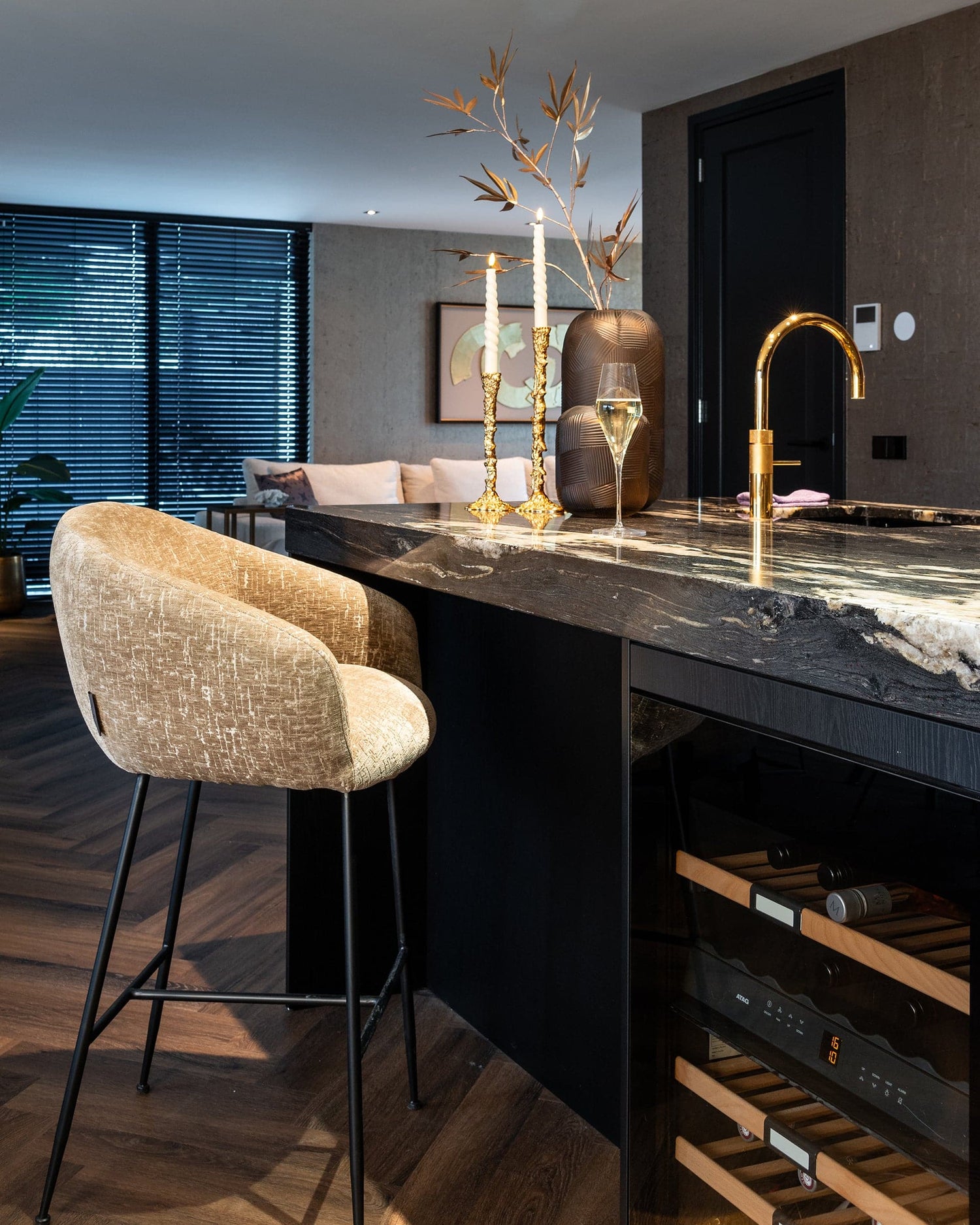 Richmond Interiors Barstuhl Avanti shitake island (Shitake Island 124) Barstuhl Richmond Interiors
