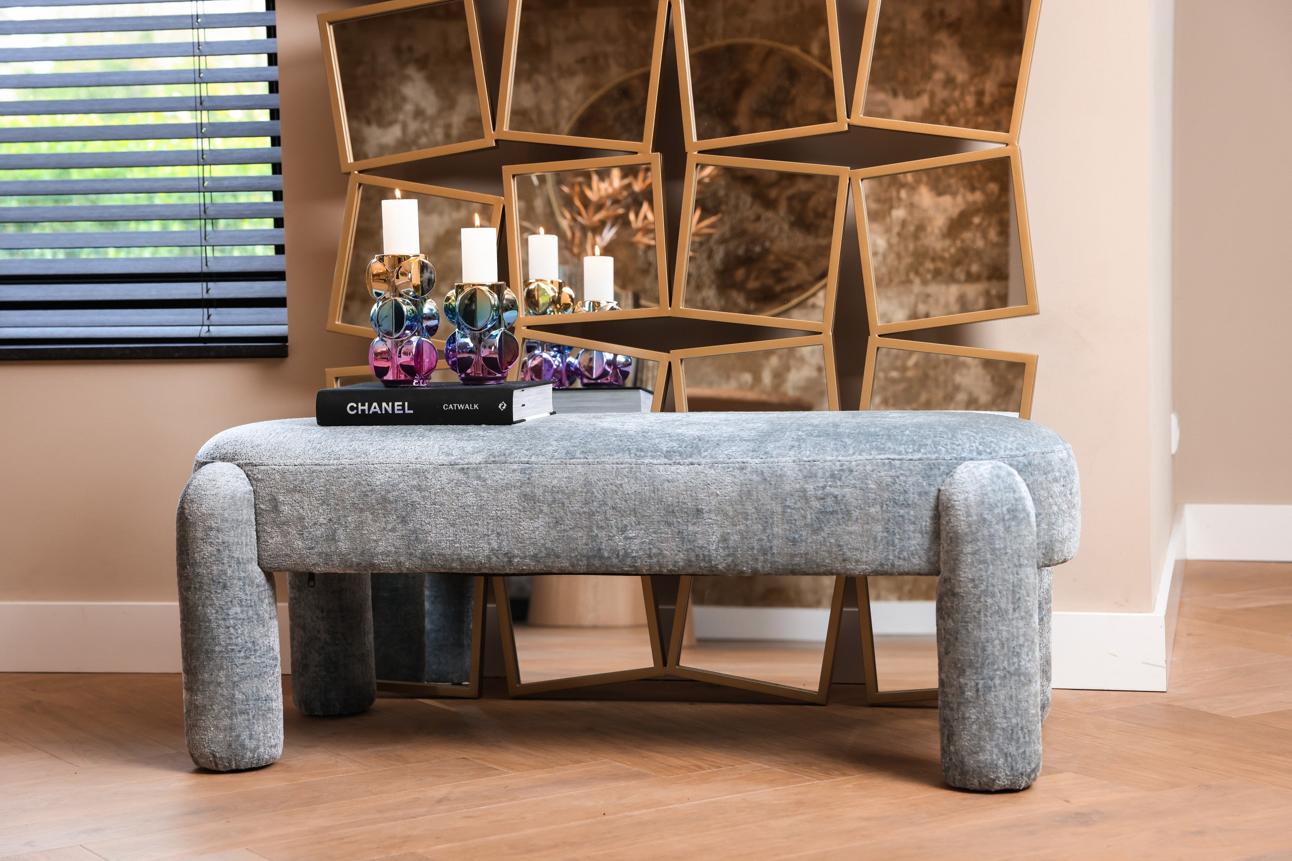 Richmond Interiors banc Holly chenille bleu clair