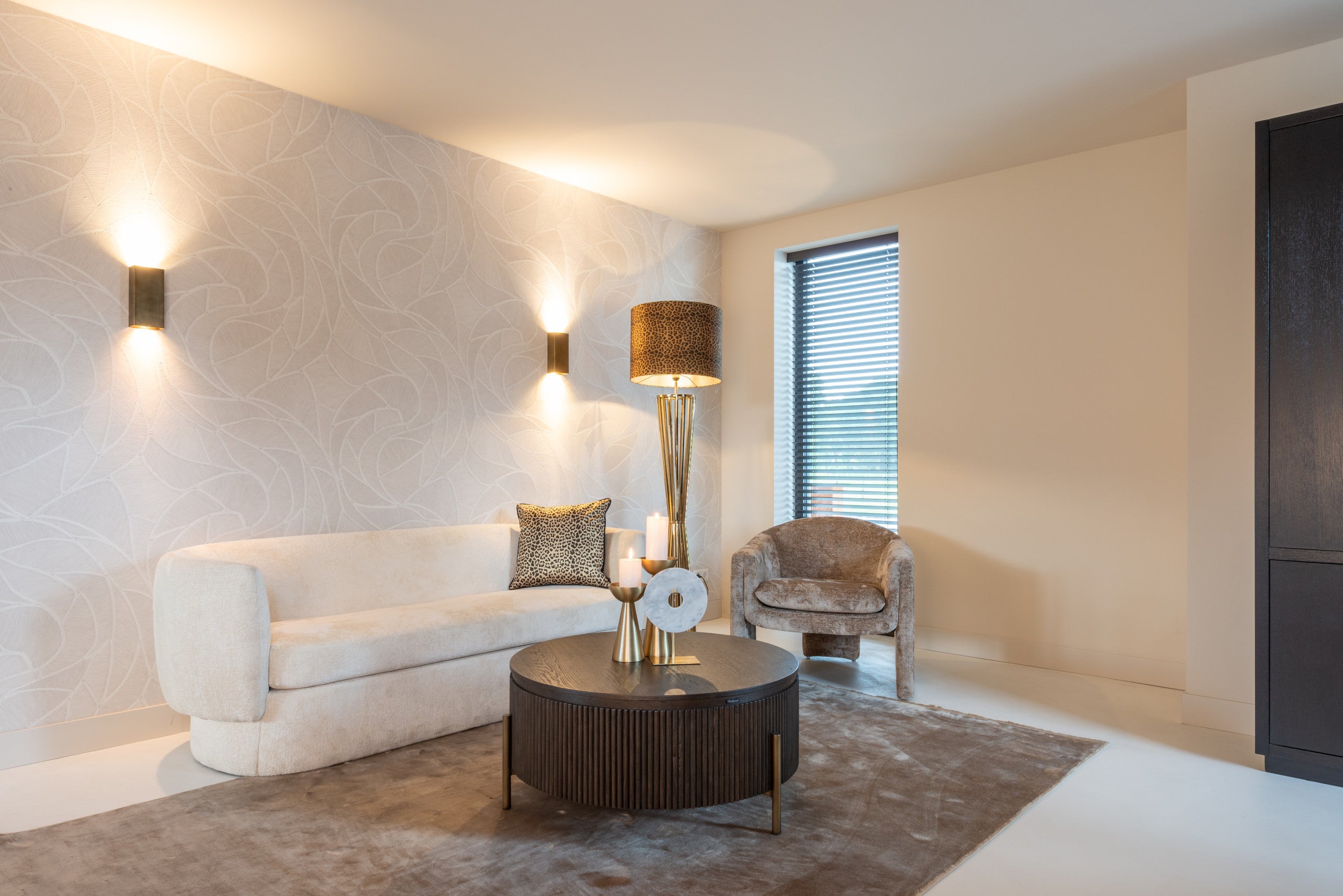 Richmond Interiors Couchtisch Luxor brown 95Ø Couchtisch Richmond Interiors