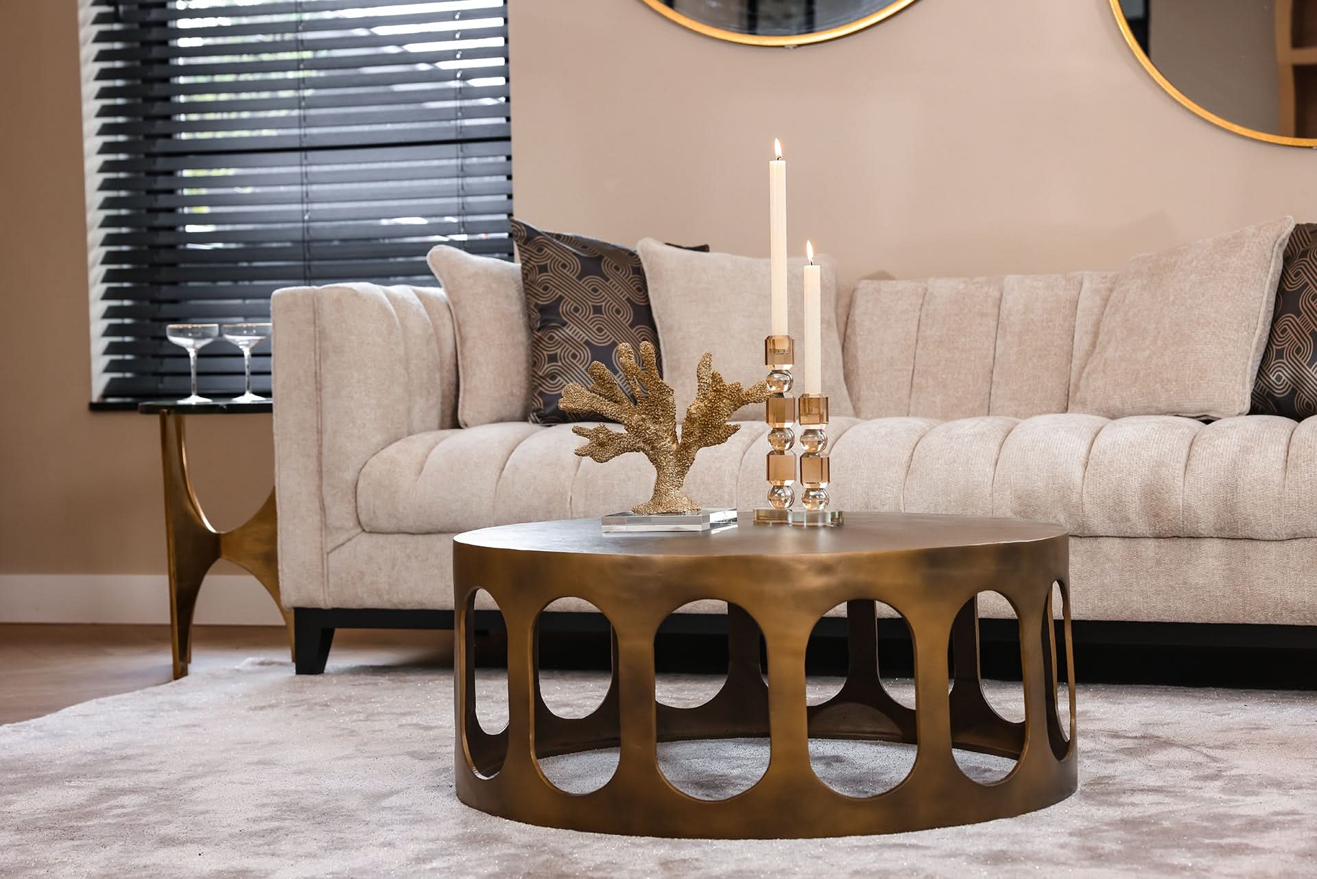Richmond Interiors Couchtisch Du Pont (Brushed Gold) Couchtisch rund Richmond Interiors