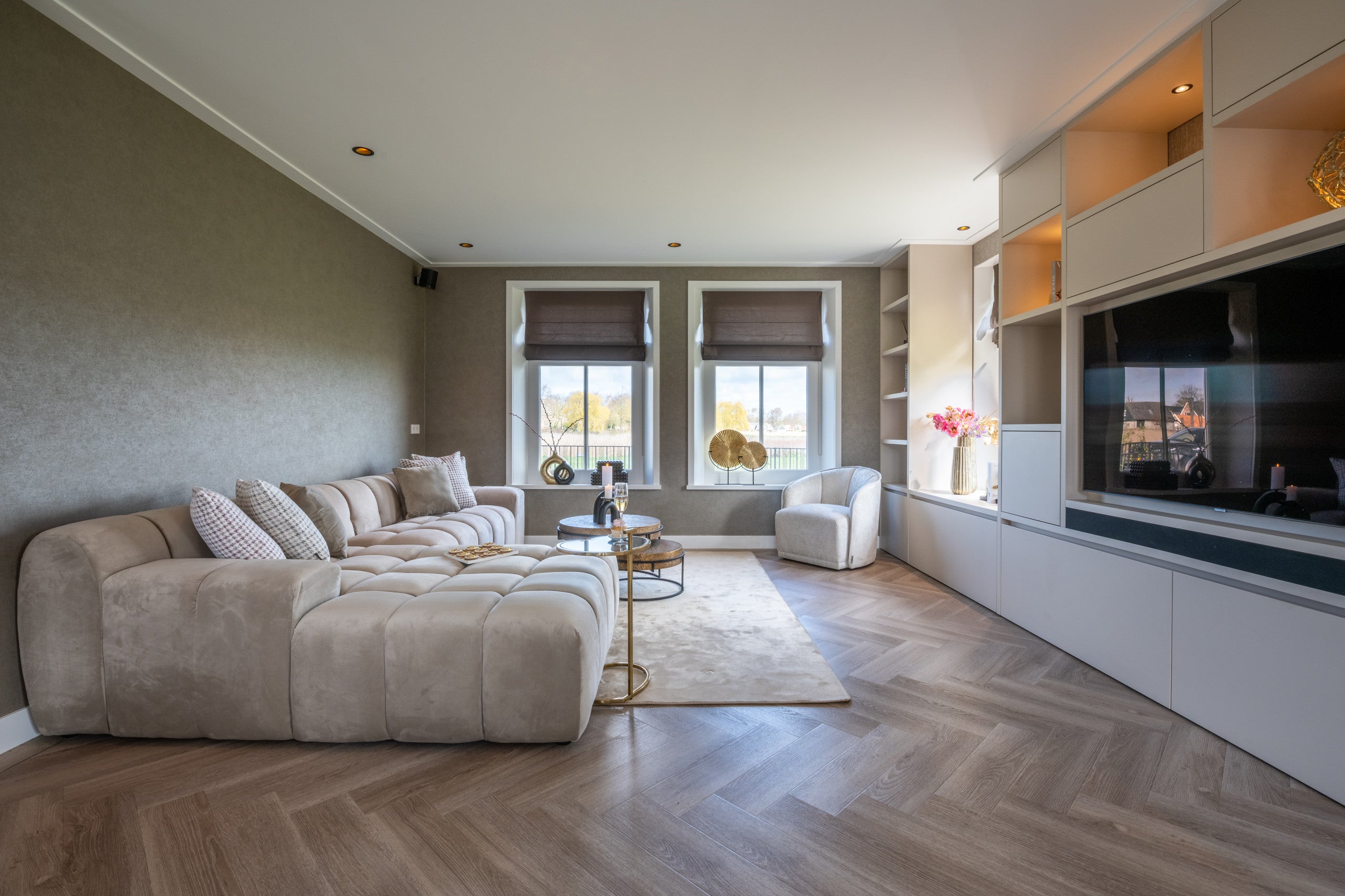 Richmond Interiors Kerzenhalter Livi black/gold large Kerzenhalter Richmond Interiors