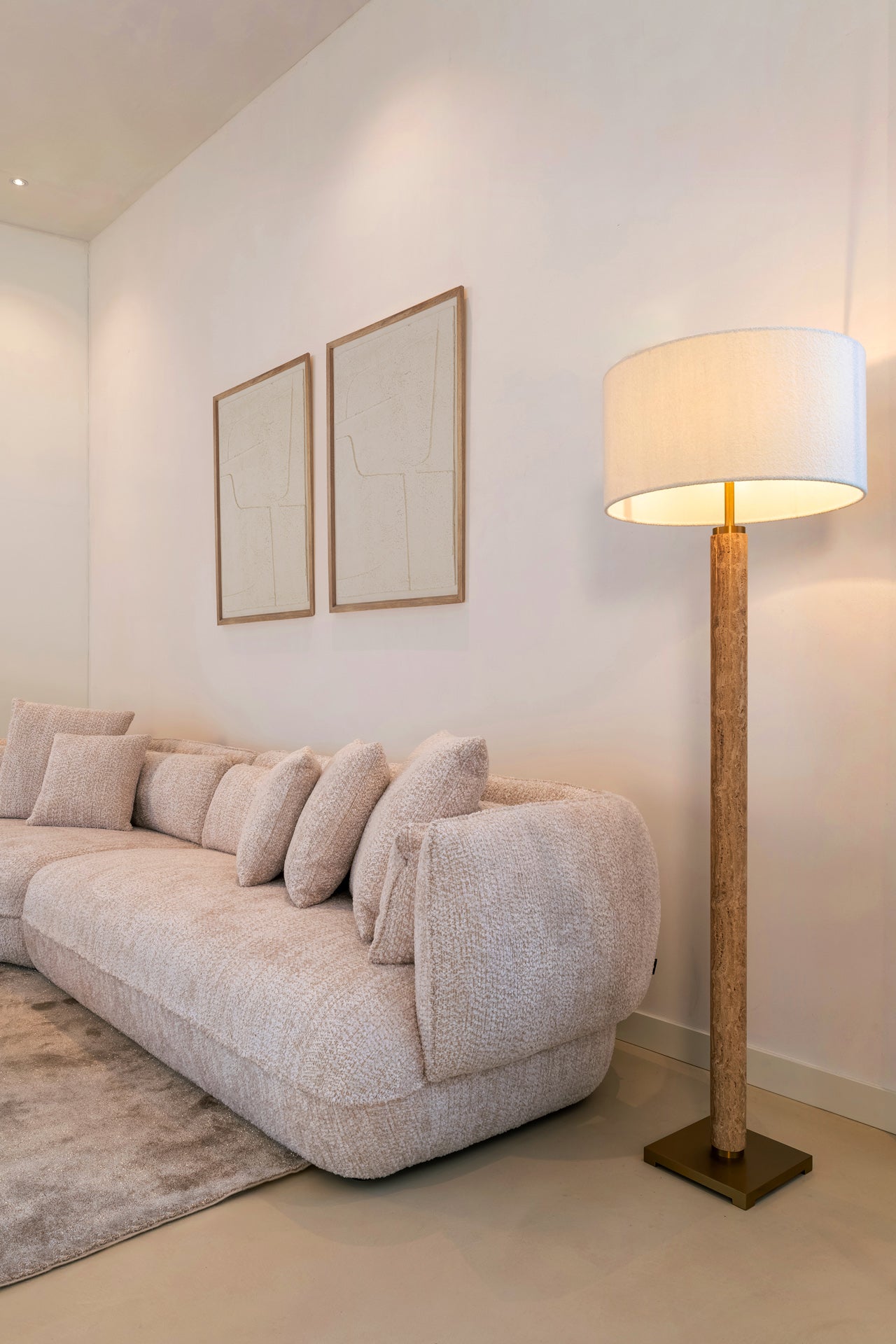 Richmond Interiors - Sofa Rodina lovely cream 4-Sitzer Sofa Richmond Interiors