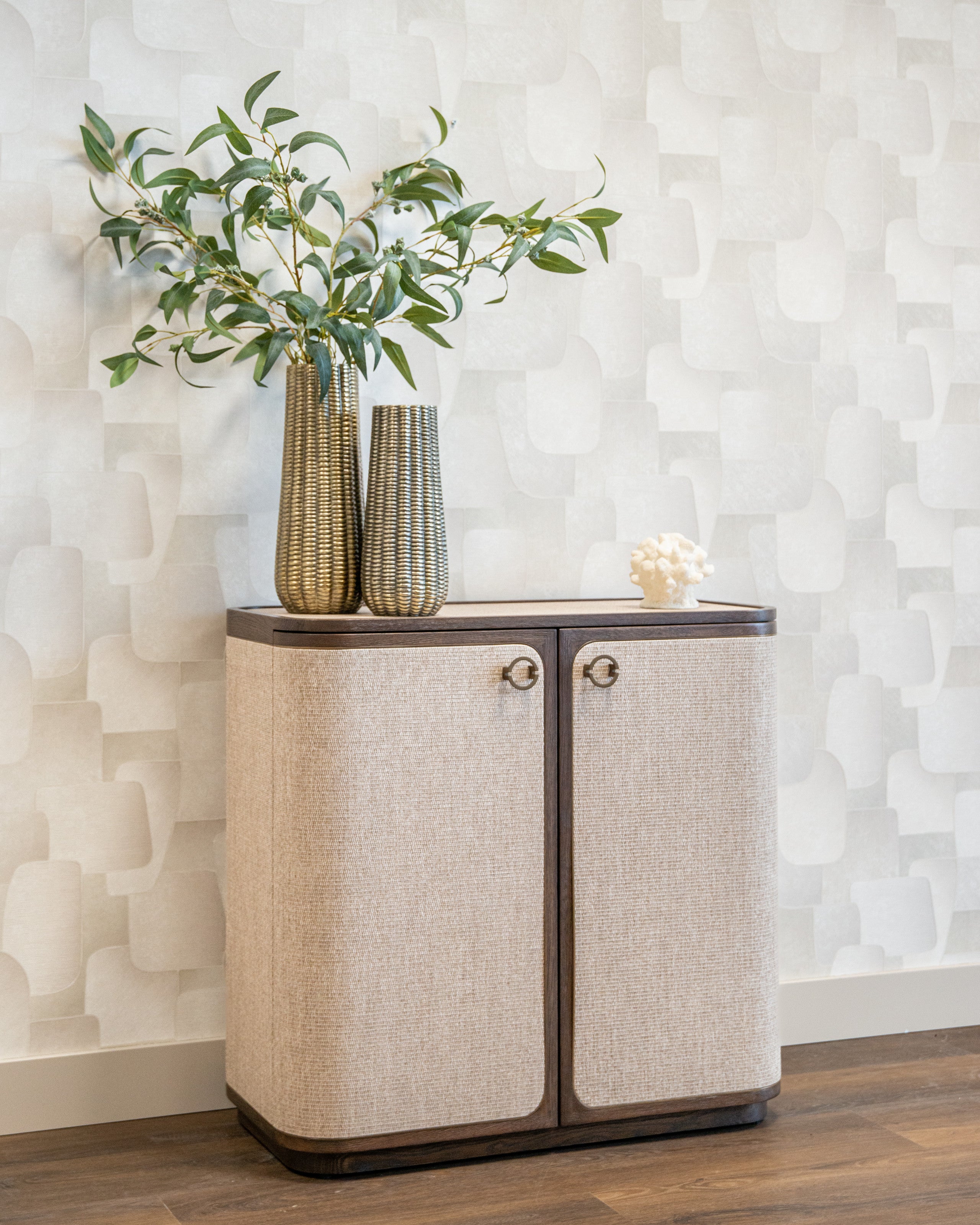 Richmond Interiors Sideboard Willox beige 2-doors Sideboard Richmond Interiors