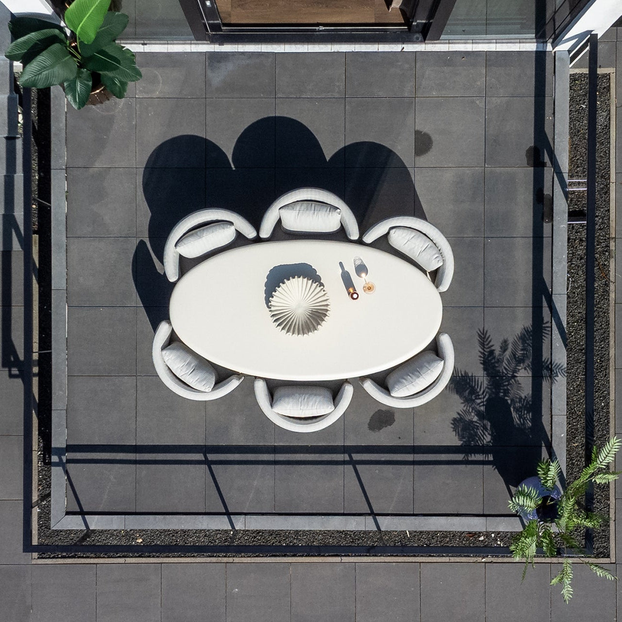 Richmond Interiors Esstisch Urban Bloom – Oval 220 cm (Sandstone, Indoor/Outdoor) Outdoor Esstisch oval Richmond Interiors