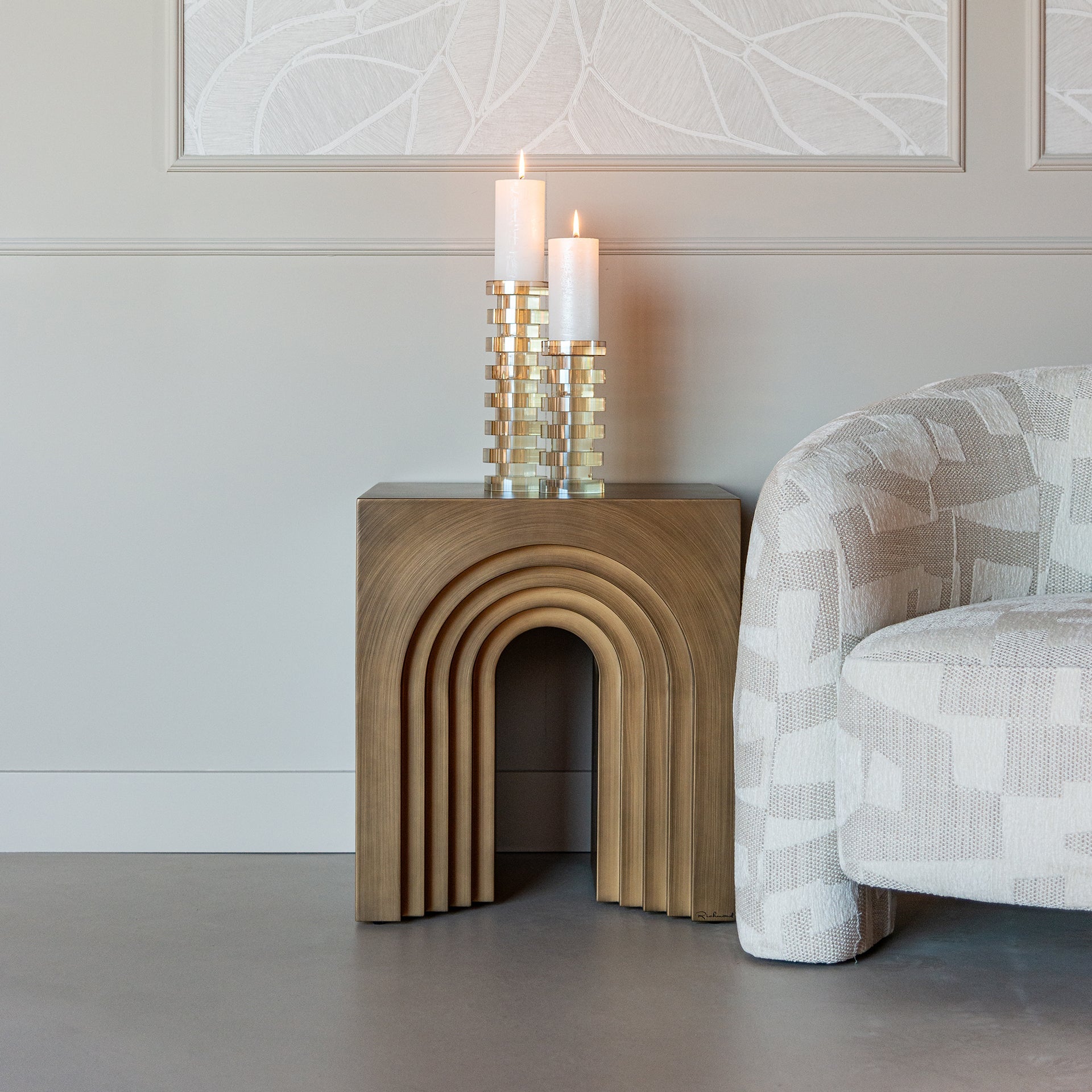 Richmond Interiors Beistelltisch Vevey – Brushed Gold Beistelltisch eckig Richmond Interiors