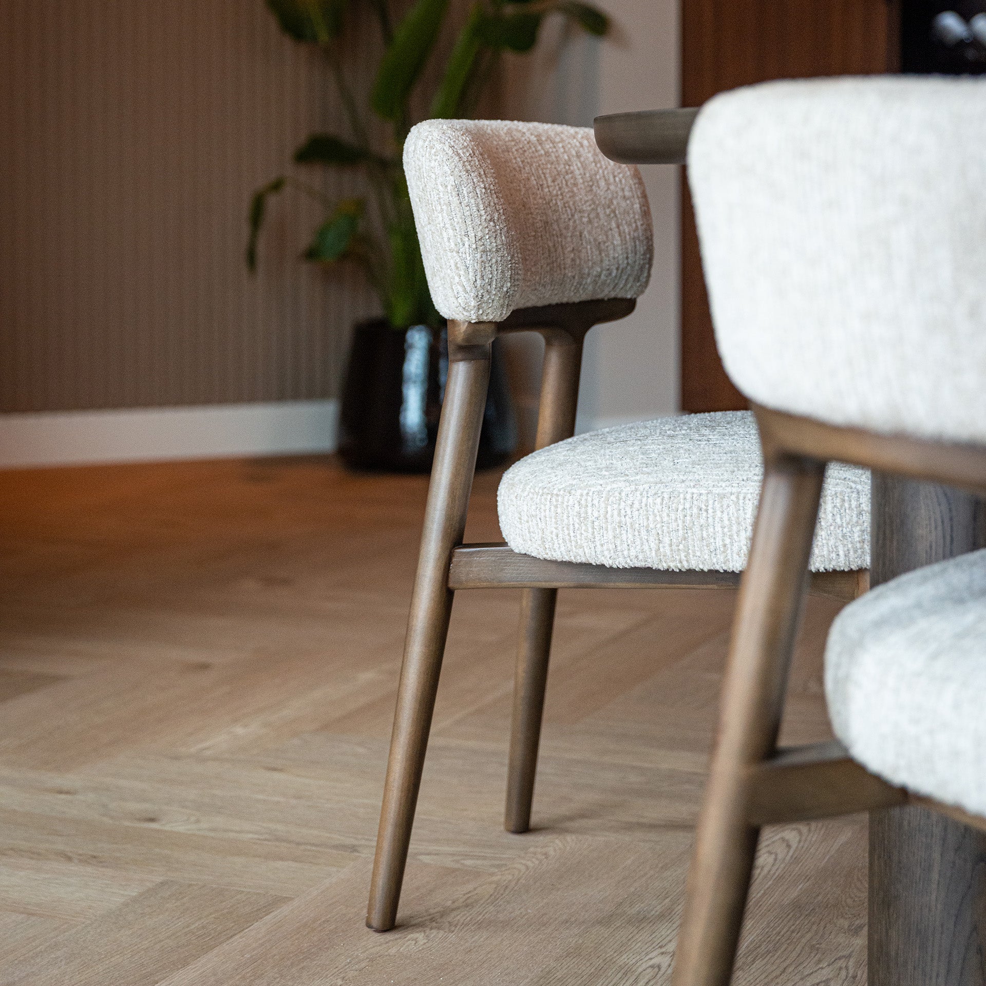 Richmond Interiors – Esszimmerstuhl Basker natural linear (2er-Set) 2er-Set Esszimmerstühle Richmond Interiors