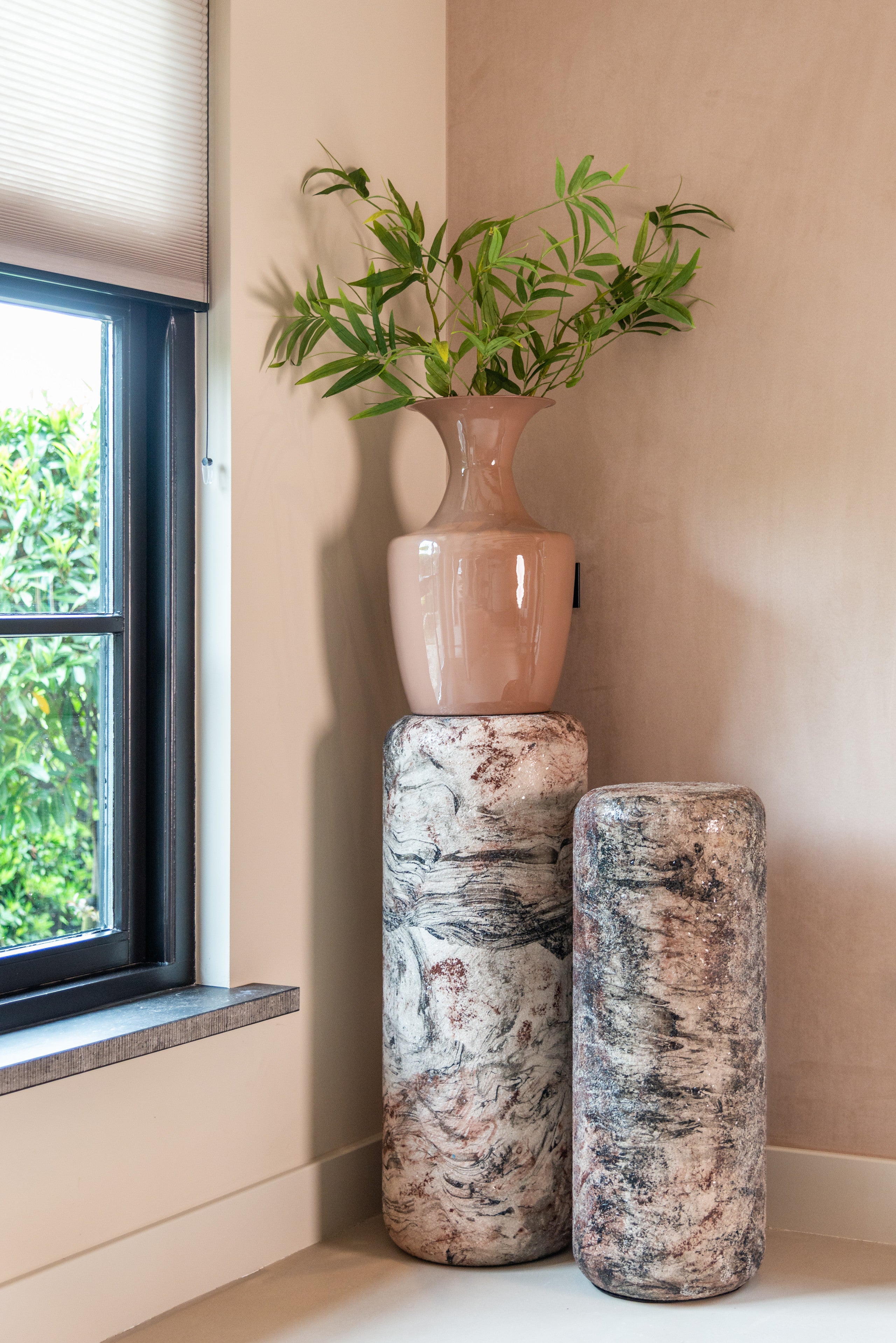 Richmond Interiors Vase Daimy brown Vase Richmond Interiors