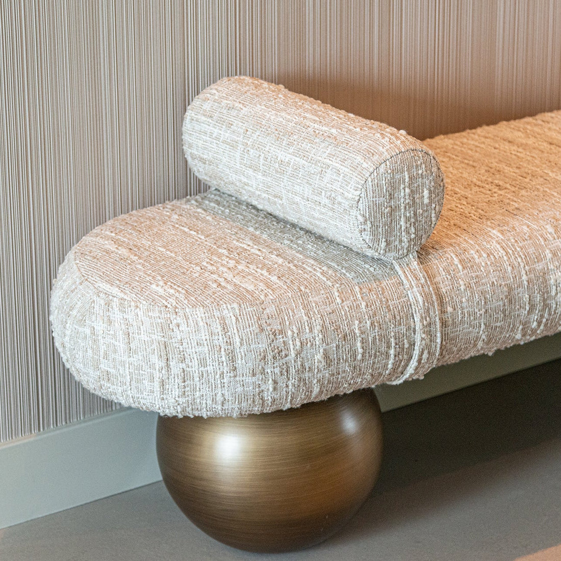 Richmond Interiors Sofa Geneva (Beige) Polsterbank Richmond Interiors