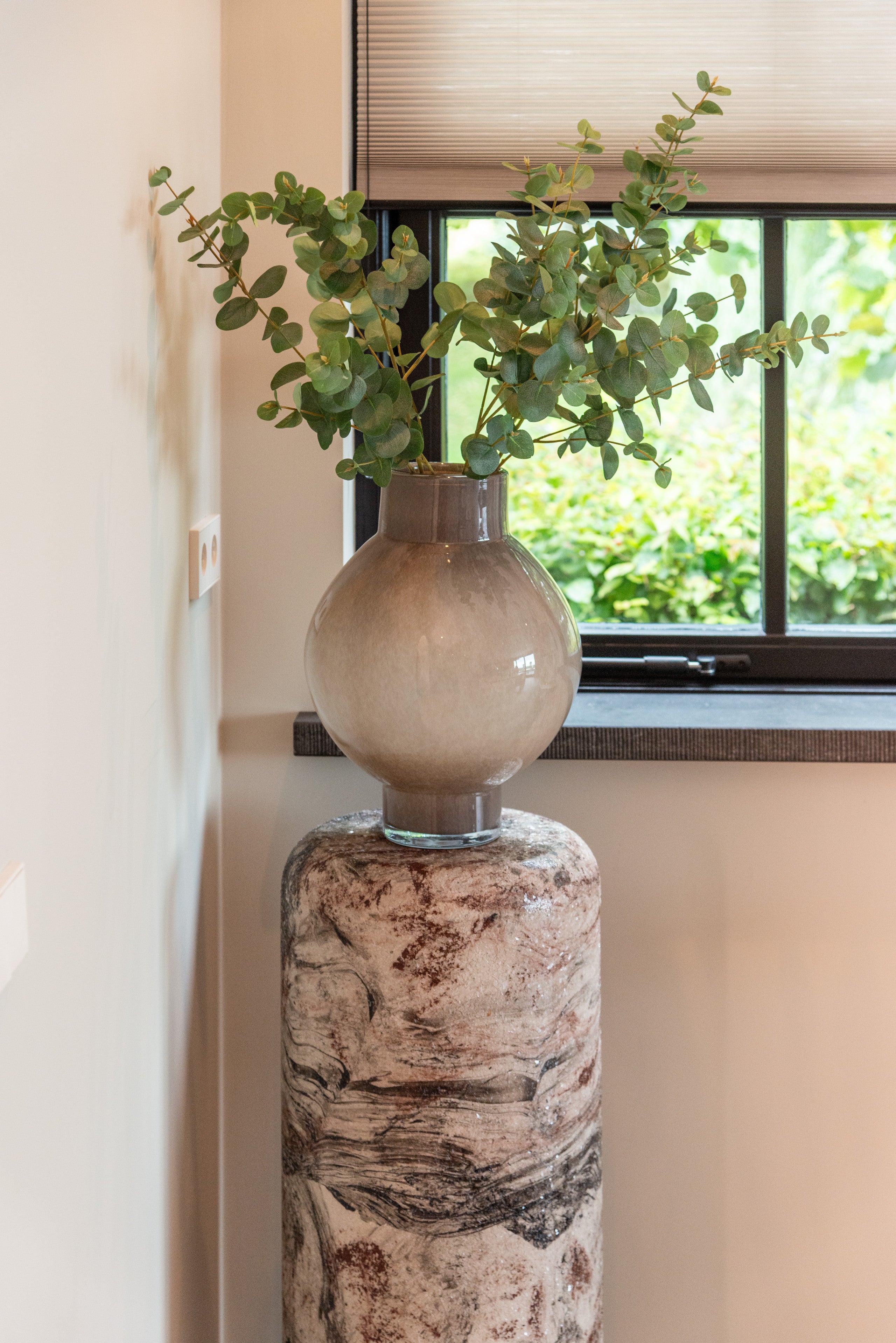 Richmond Interiors Vase Celina taupe large