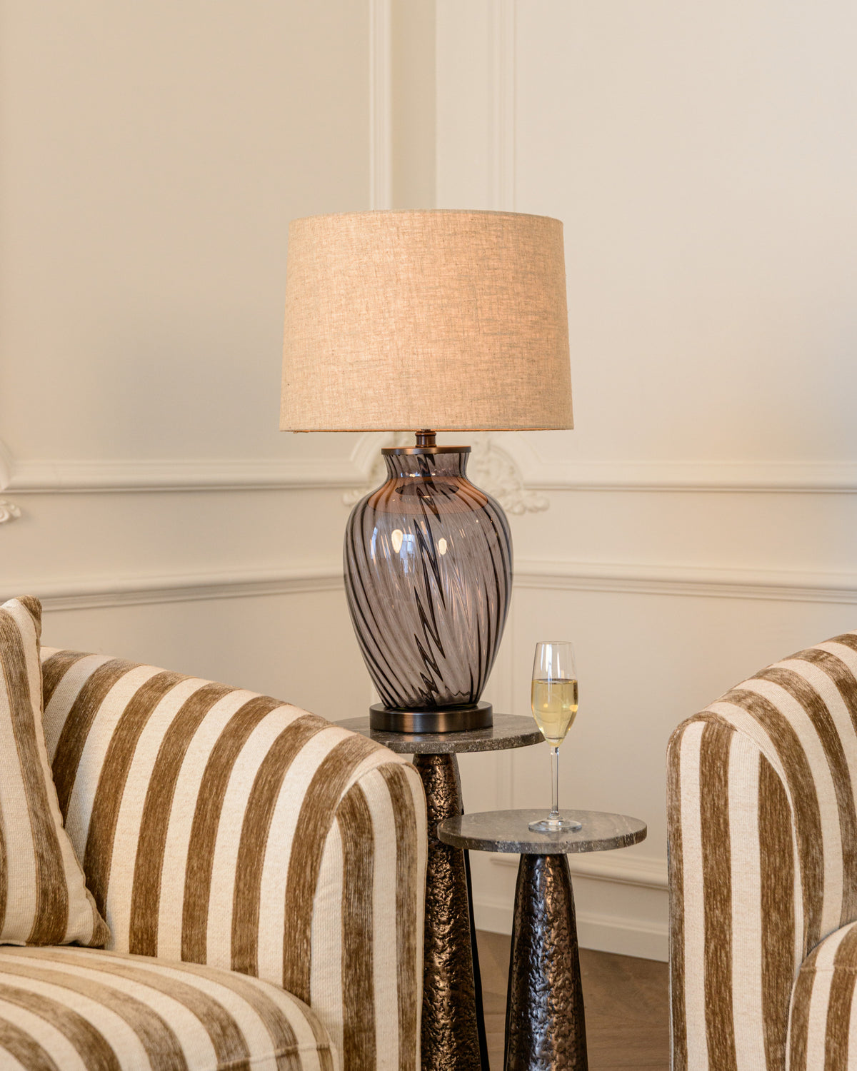Richmond Interiors Tischlampe Rowan smoke Richmond Interiors