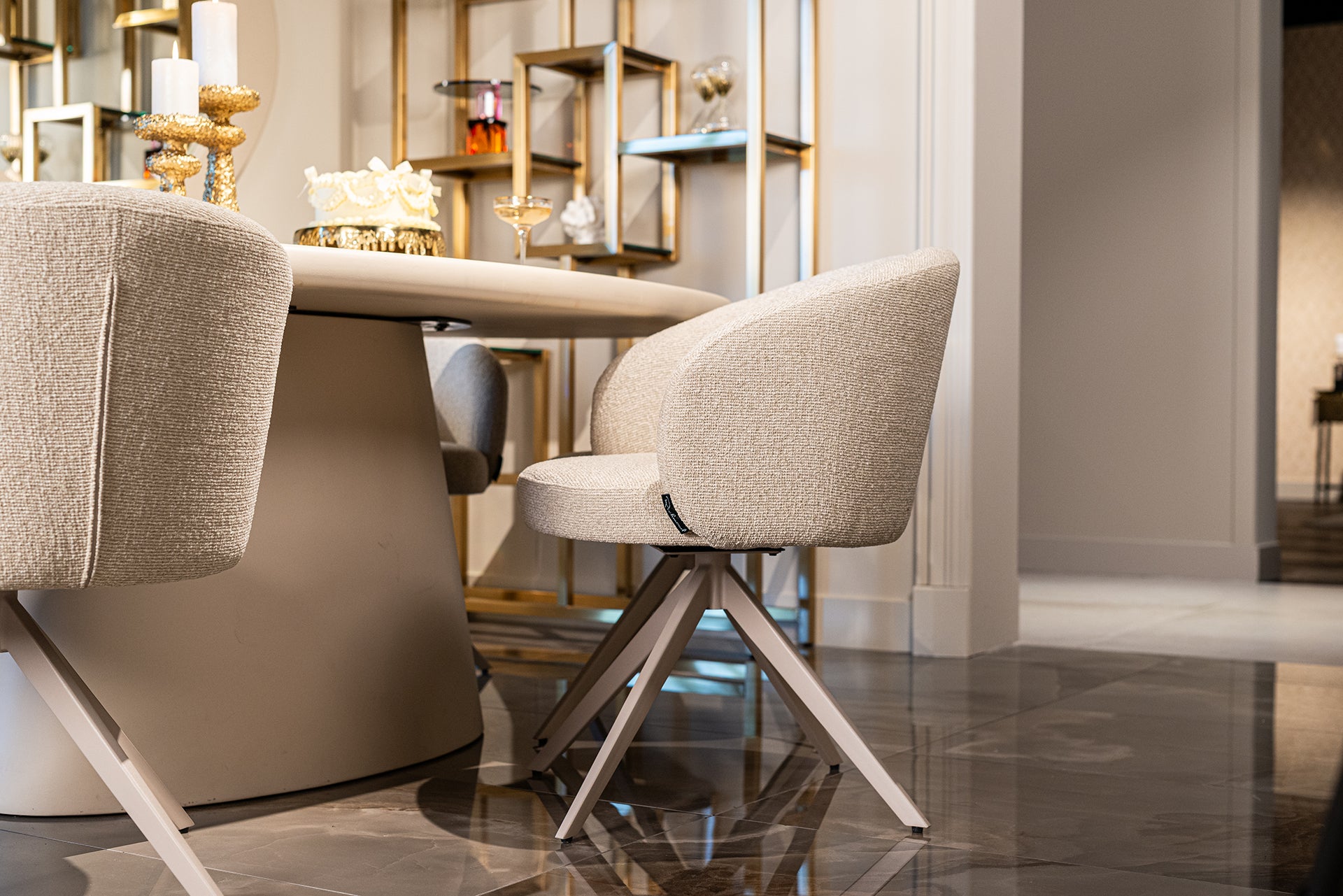 Richmond Interiors Drehstuhl Olivia biscotti (Biscotti) Drehstuhl Richmond Interiors