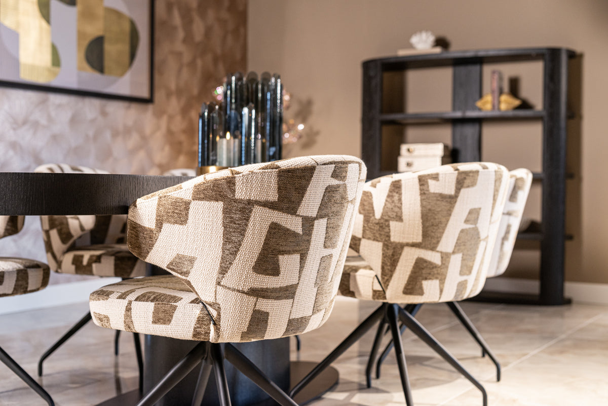 Richmond Interiors Esszimmerstuhl Milly biscotti swivel Richmond Interiors