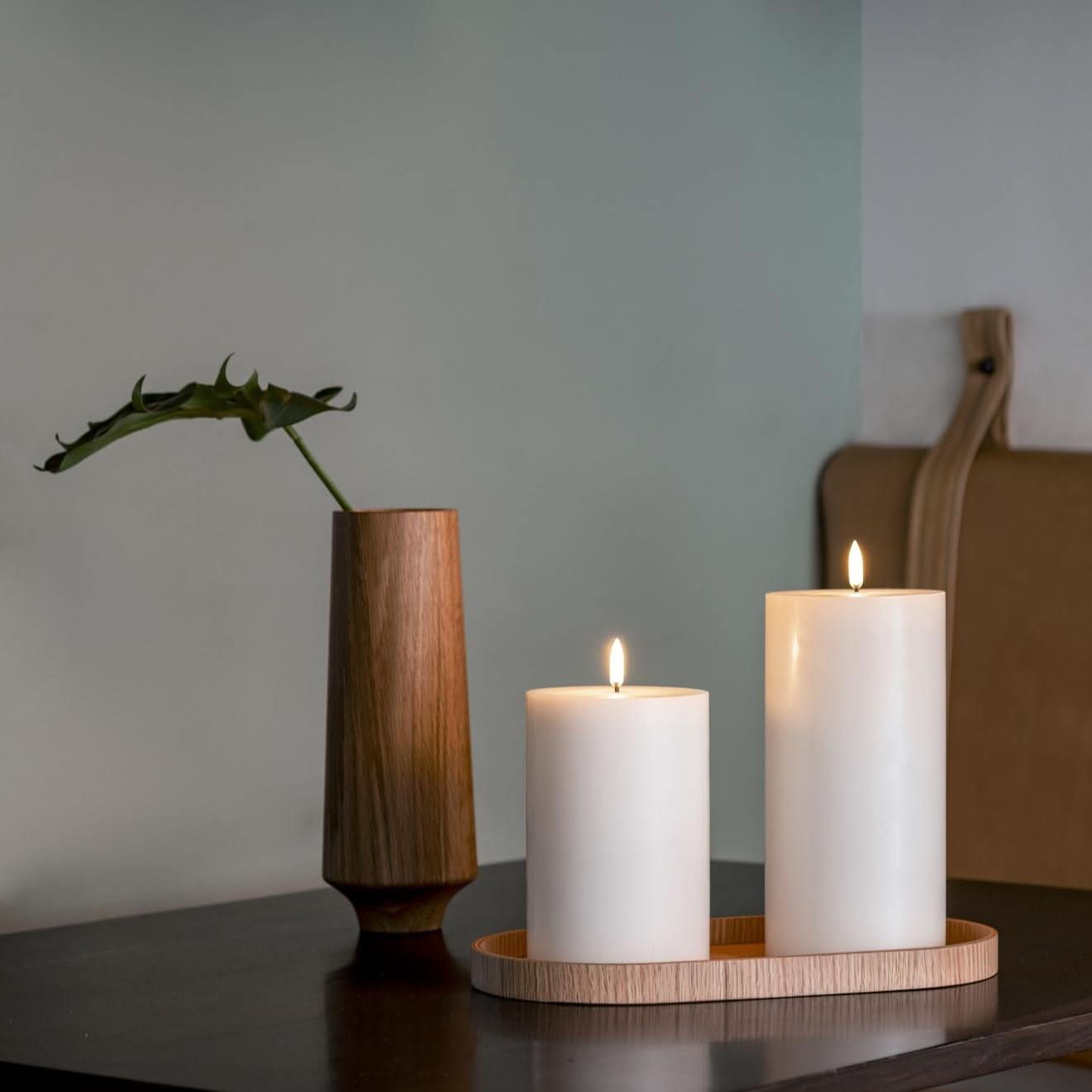 Uyuni Lighting LED Kerze – Ivory, Smooth Finish (10,1 x 25 cm) LED Kerze Uyuni Lighting