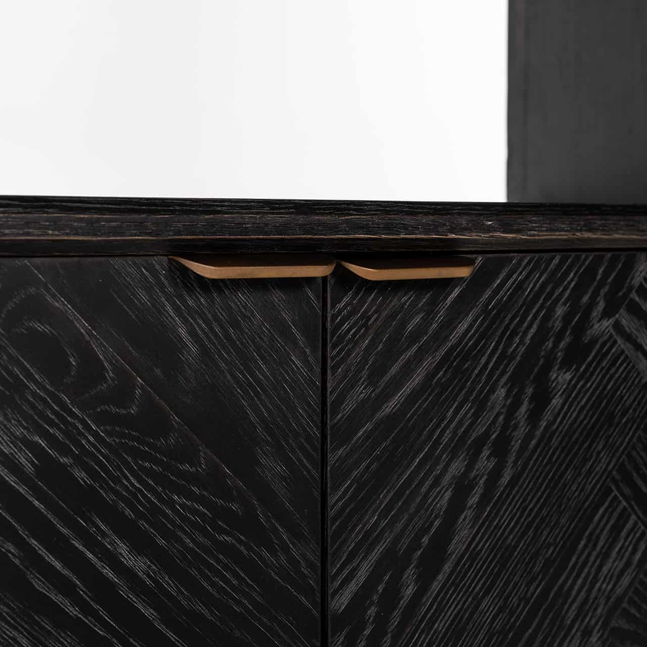Richmond Interiors Bücherregal Blackbone Messing 2-türig schwarz rustikal Bücherregal Richmond Interiors
