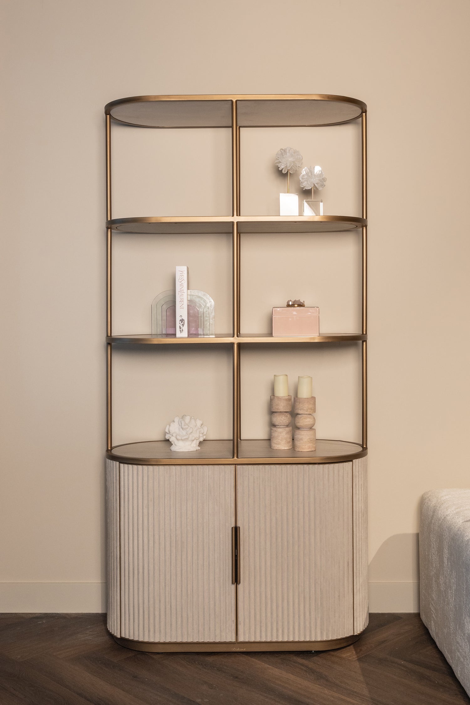 Richmond Interiors Schrank Tivoli rund 2-türig 3 offene Regale (White) Offenes Regal Richmond Interiors