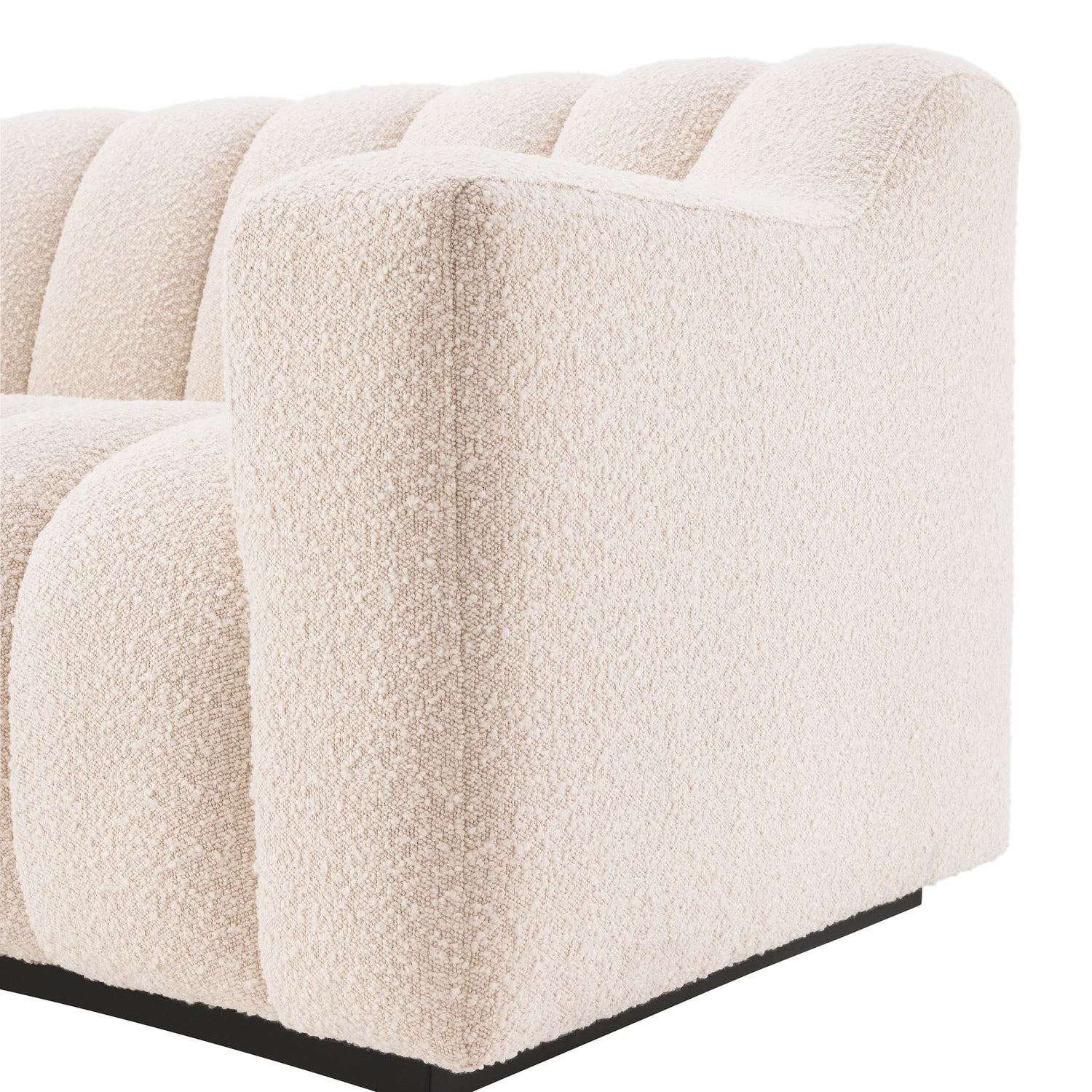 Eichholtz – Sofa Kelly S (Bouclé Cream) Sofa Eichholtz
