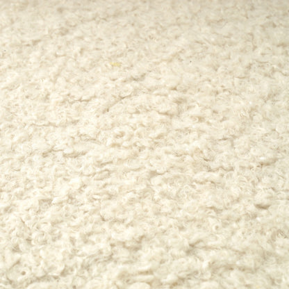Eichholtz Sessel Thompson – Faux Shearling | Gebürstetes Messing | Skulpturale Form Polstersessel Eichholtz