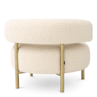 Eichholtz Sessel Thompson – Faux Shearling | Gebürstetes Messing | Skulpturale Form Polstersessel Eichholtz